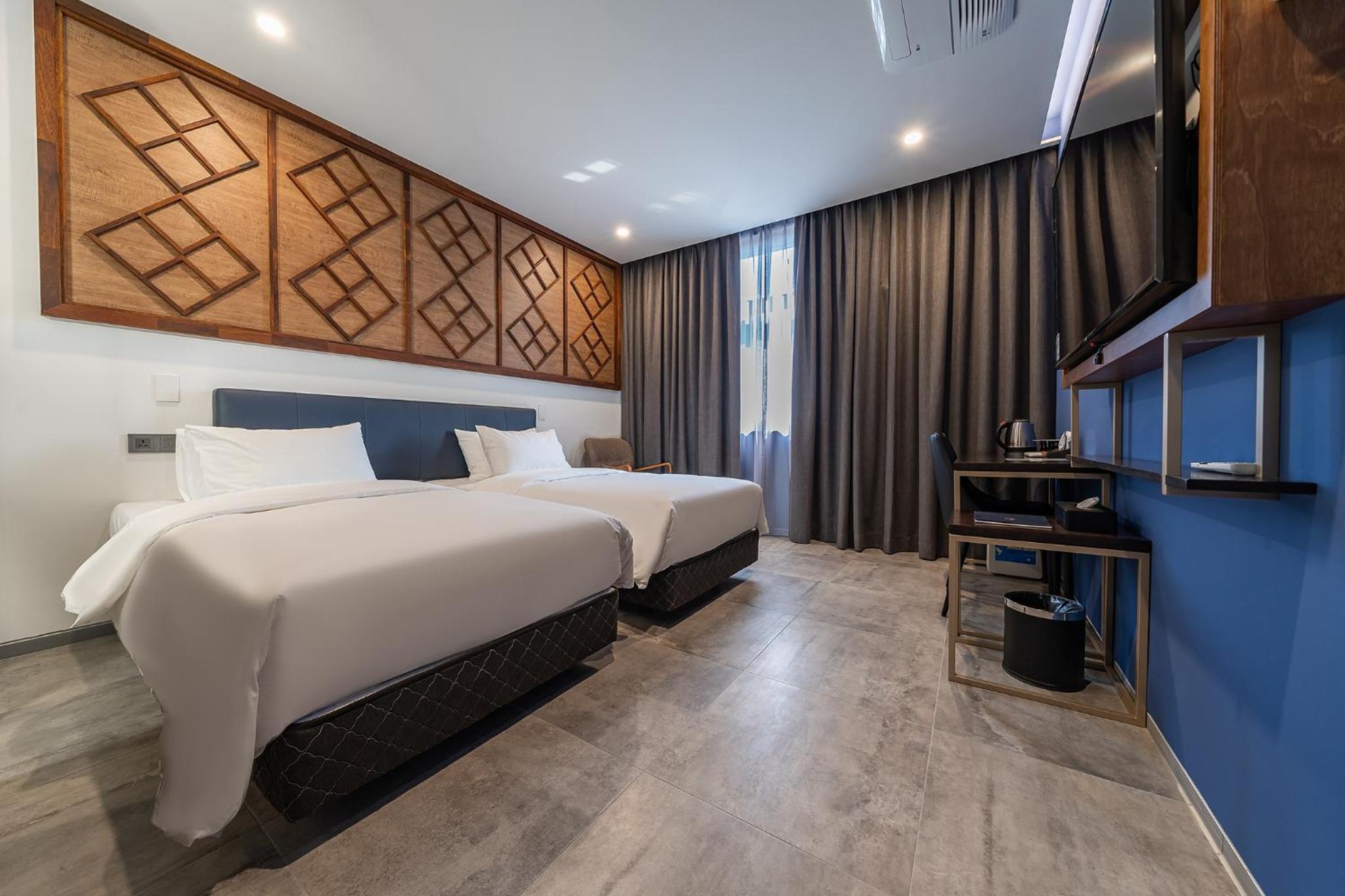 Superior Twin Room - Photo 4