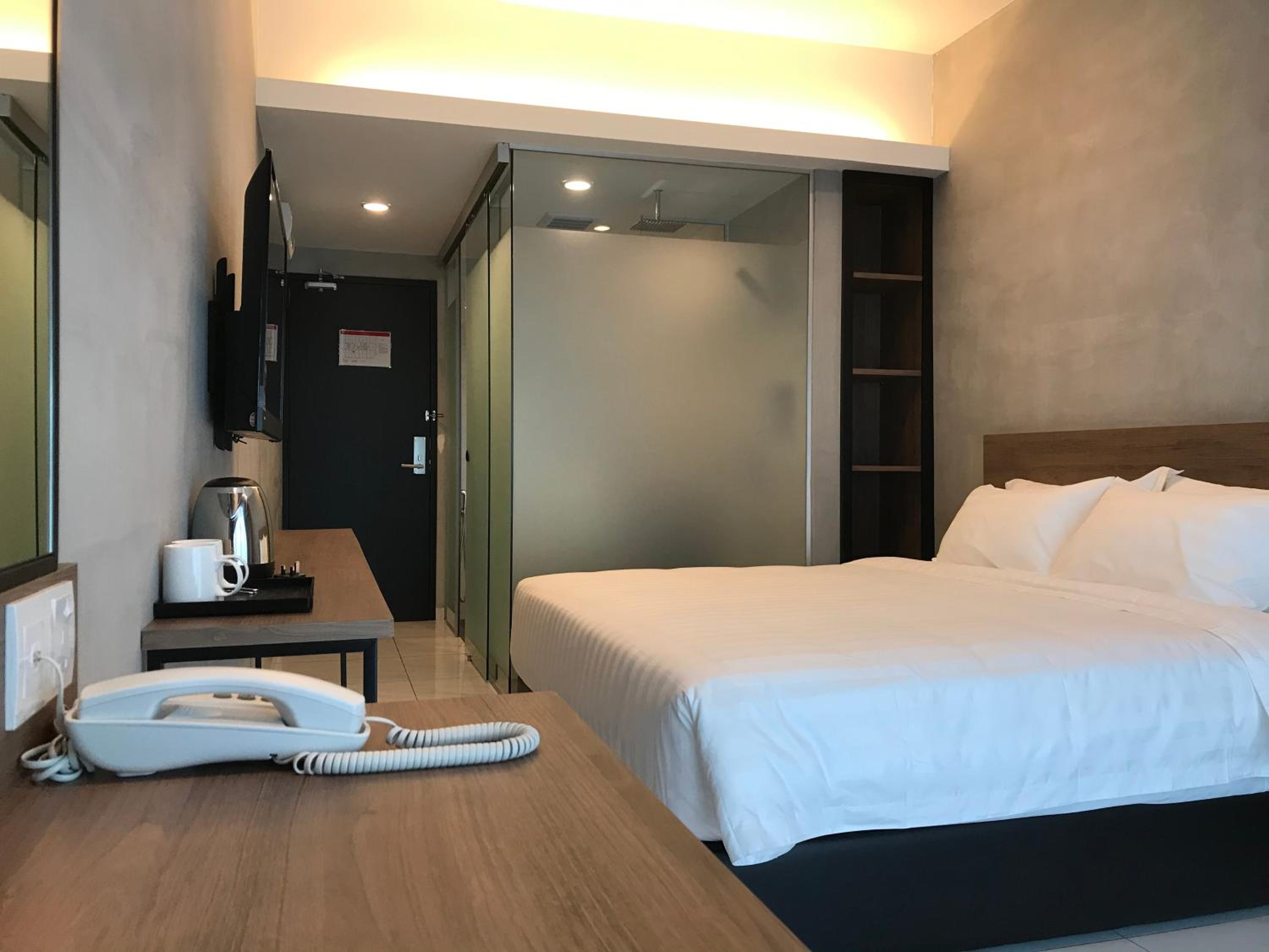 Superior King Room - Photo 1