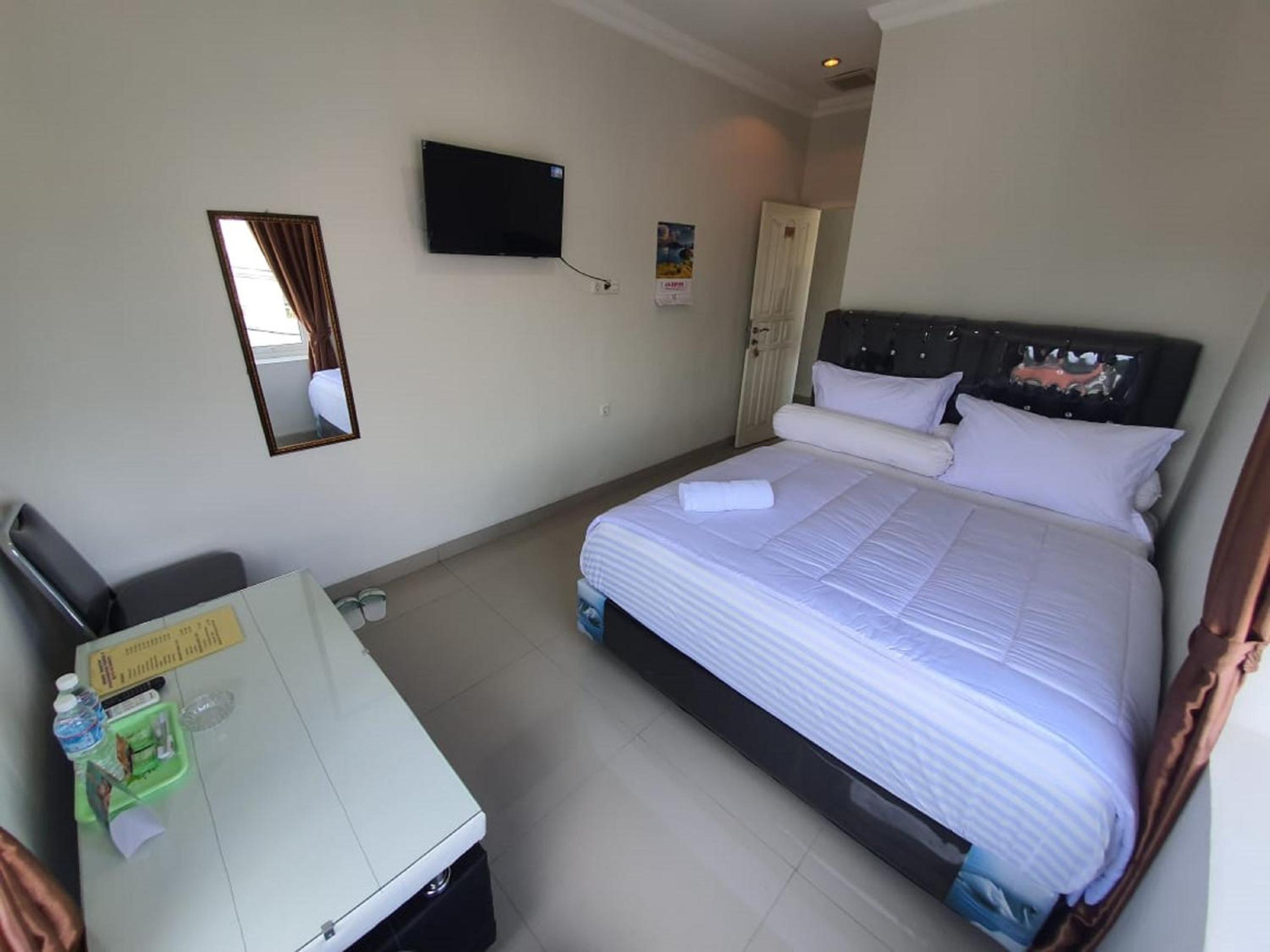 Standard Double Room - Photo 3