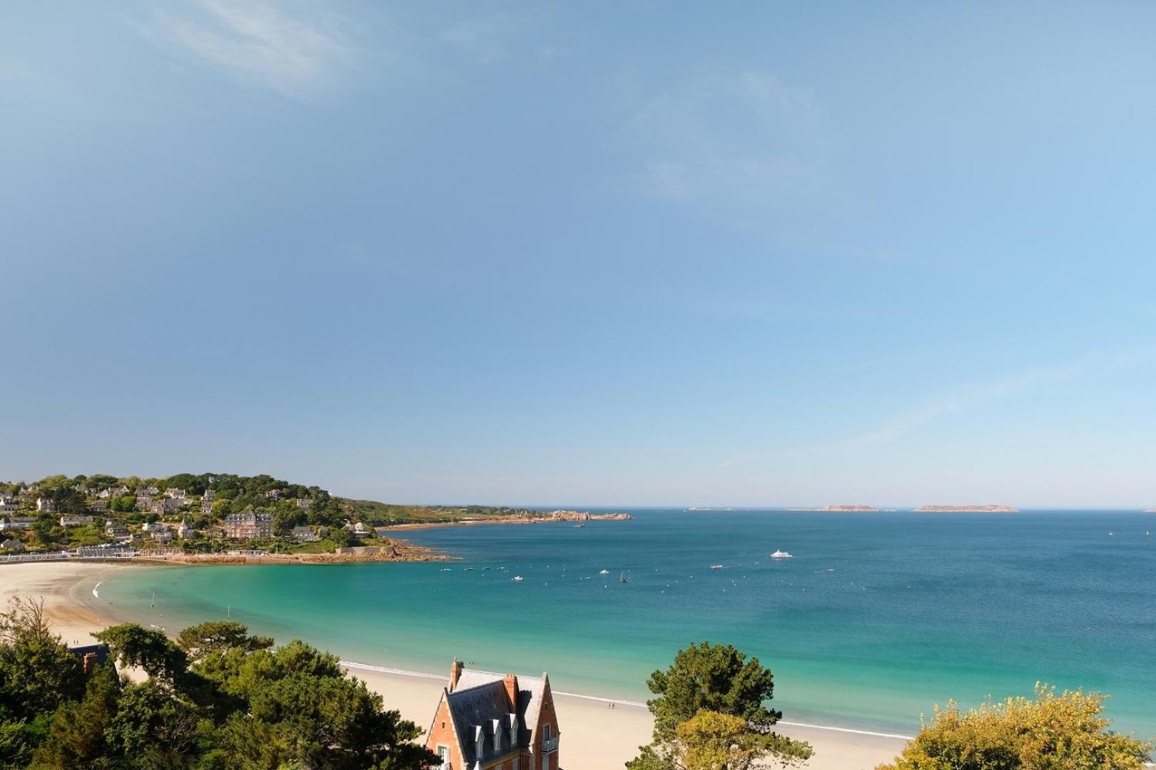 Double Room with Sea View - Photo 3