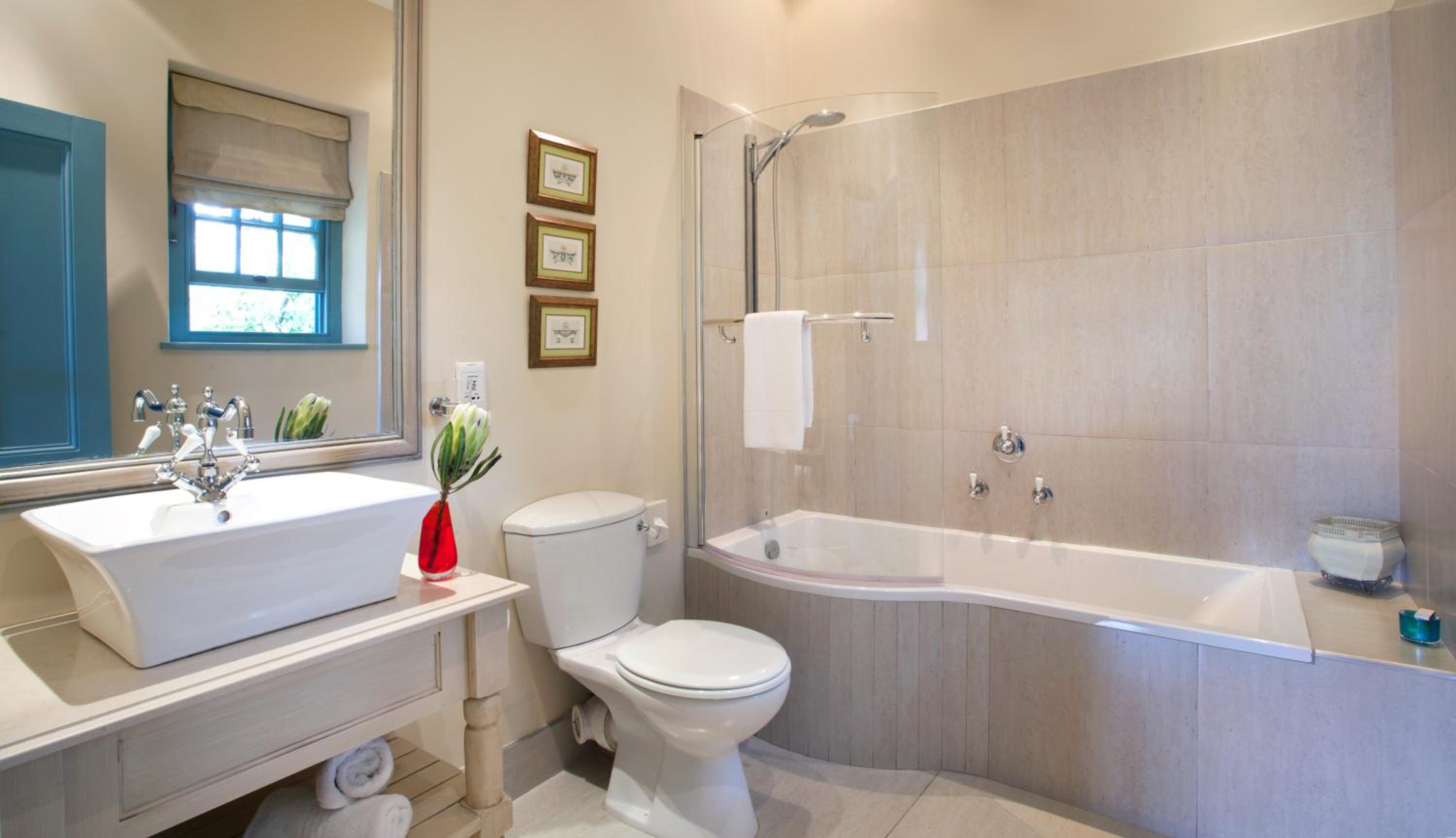 Standard Room - Photo 10
