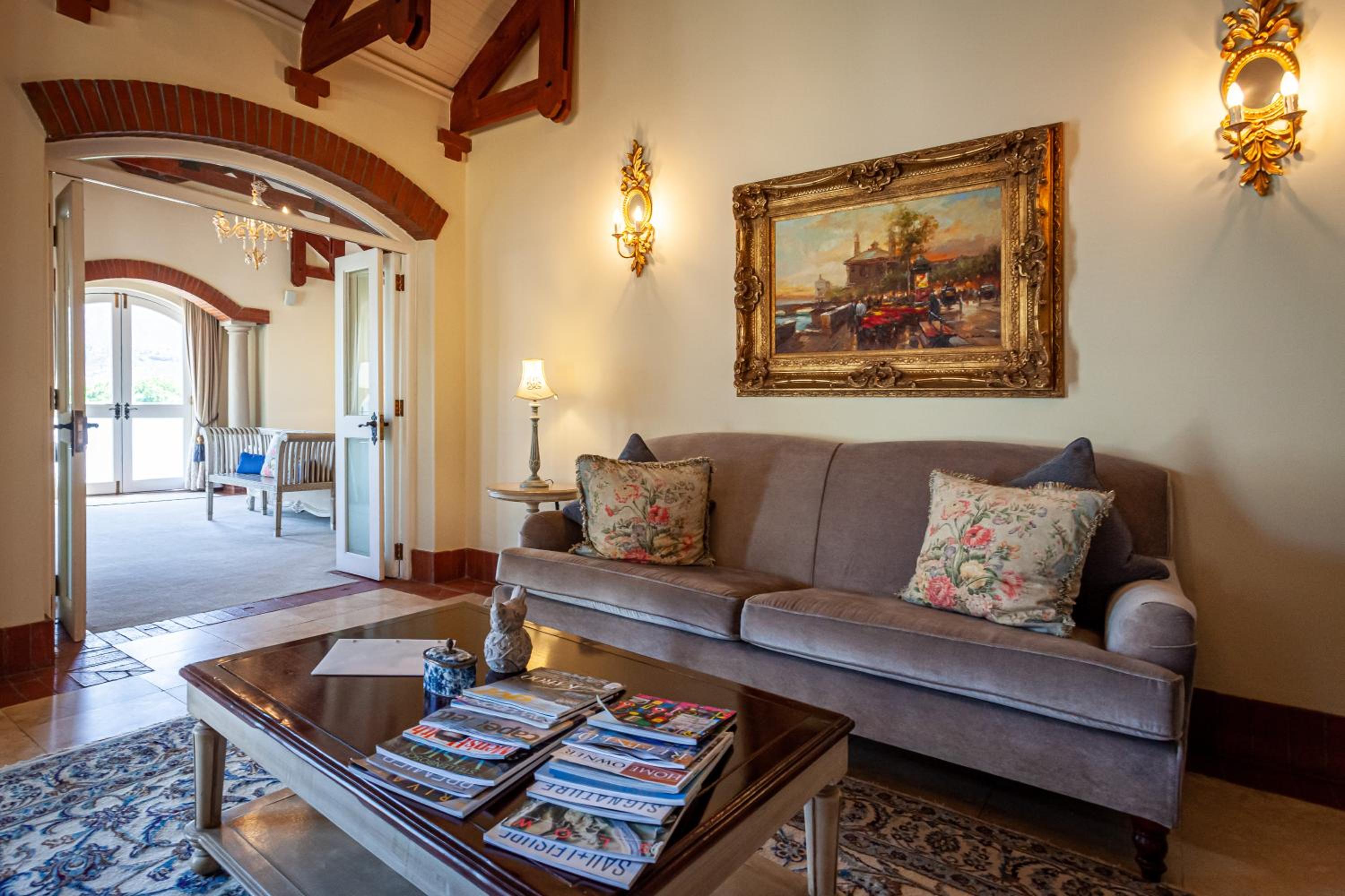 Villa Suite - Photo 5