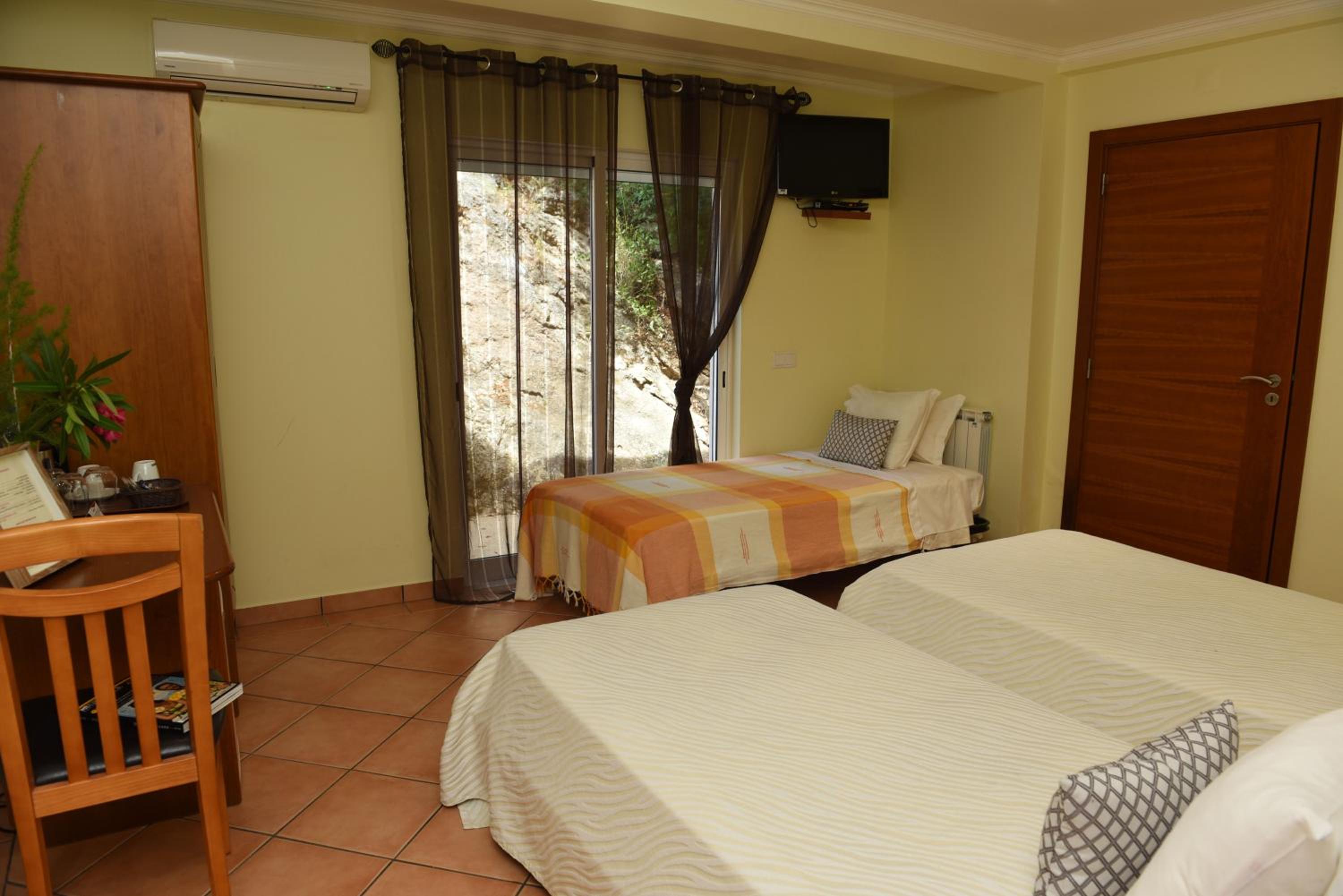 Triple Room - Photo 3