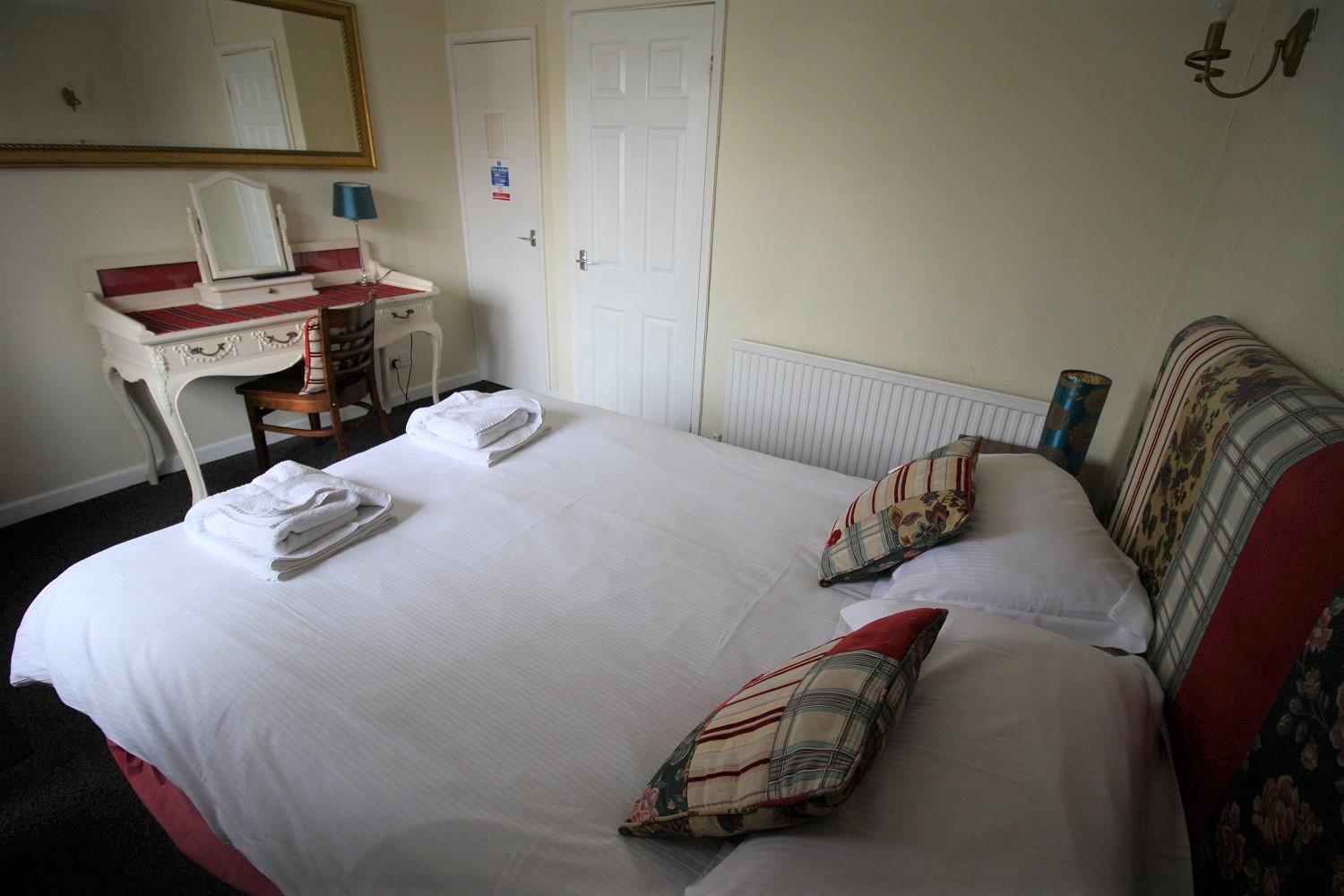 Economy Double Room photo 2