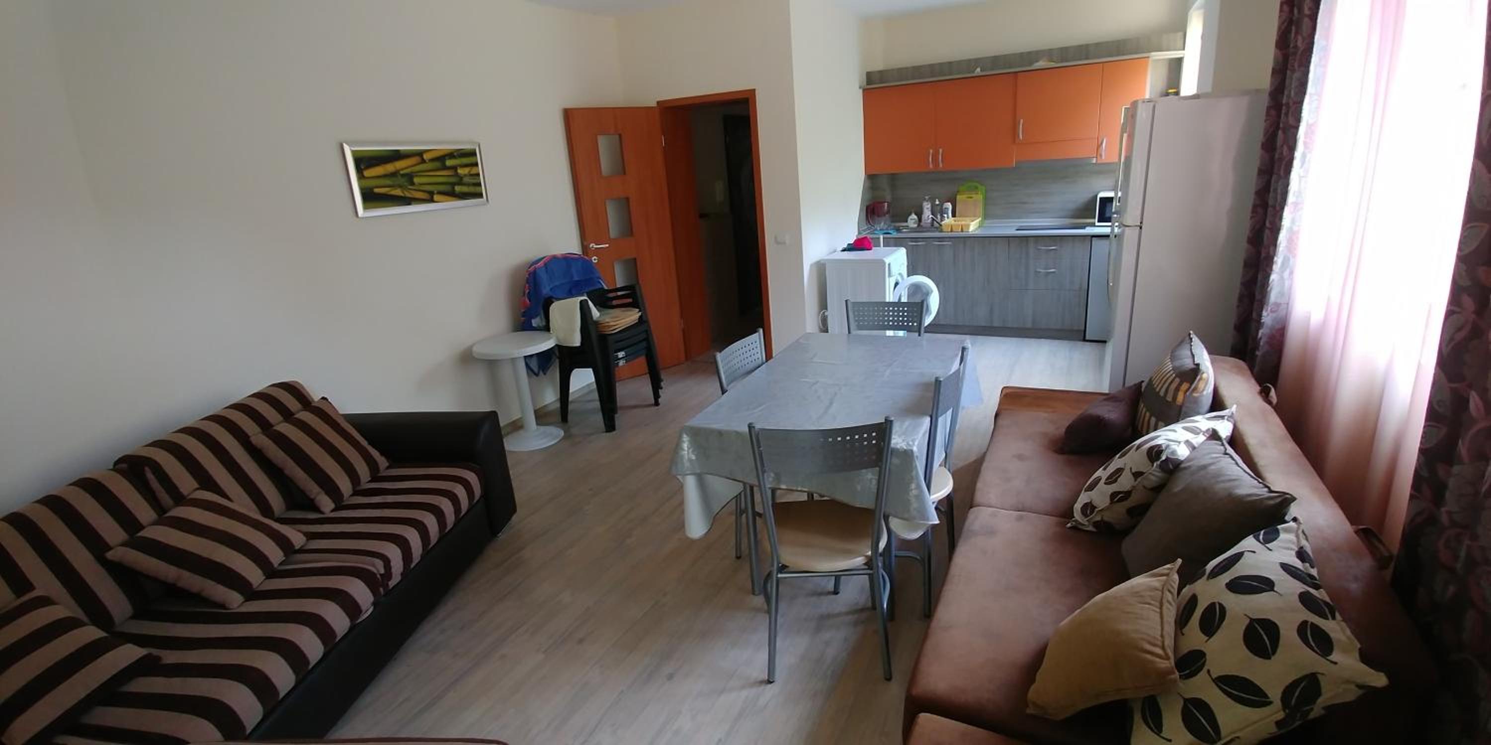 Apartment with Garden View