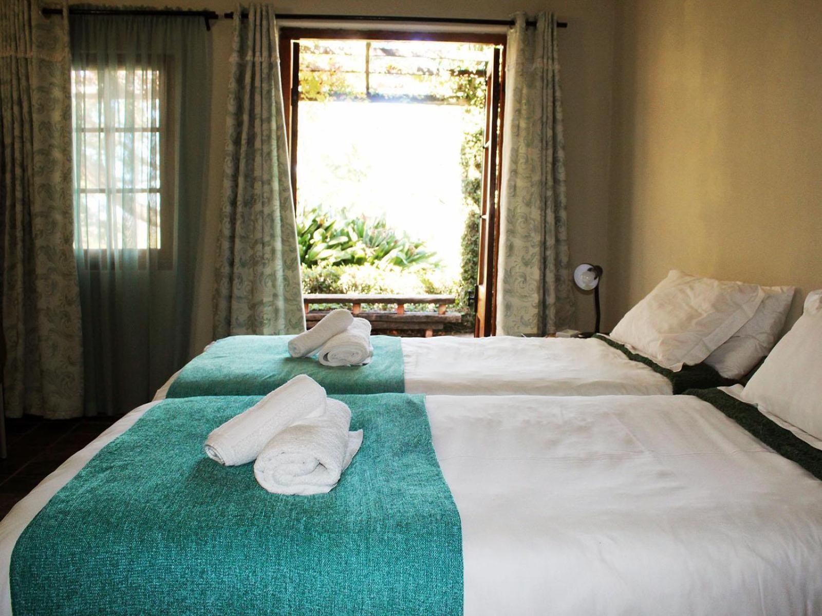 Basic Twin Room photo 3
