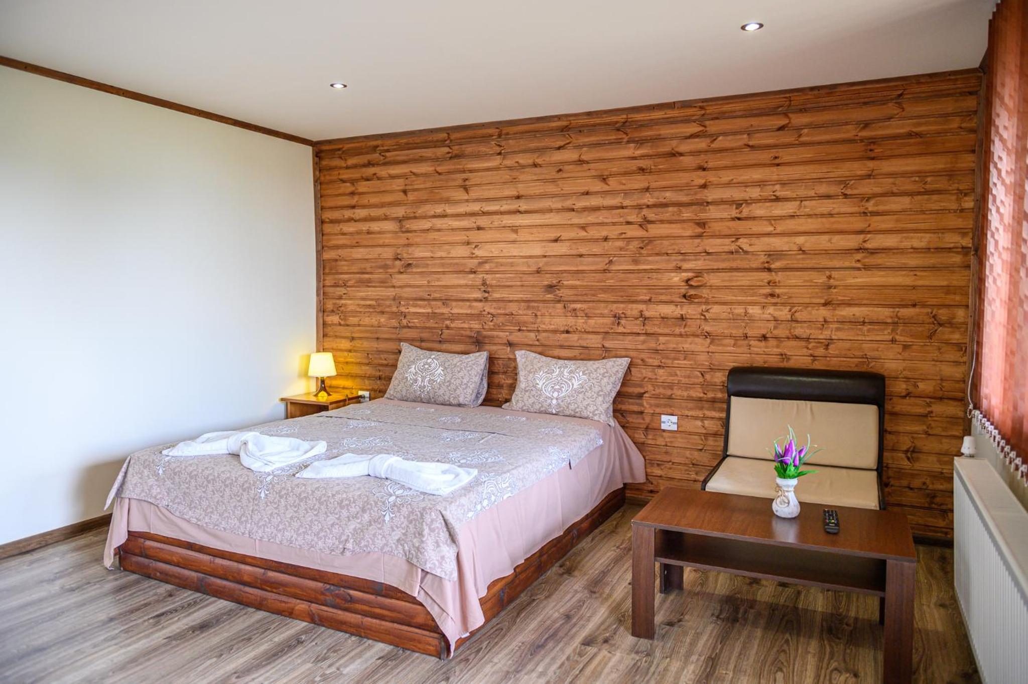 Double Room with Balcony (2 Adults + 1 Child) photo 1