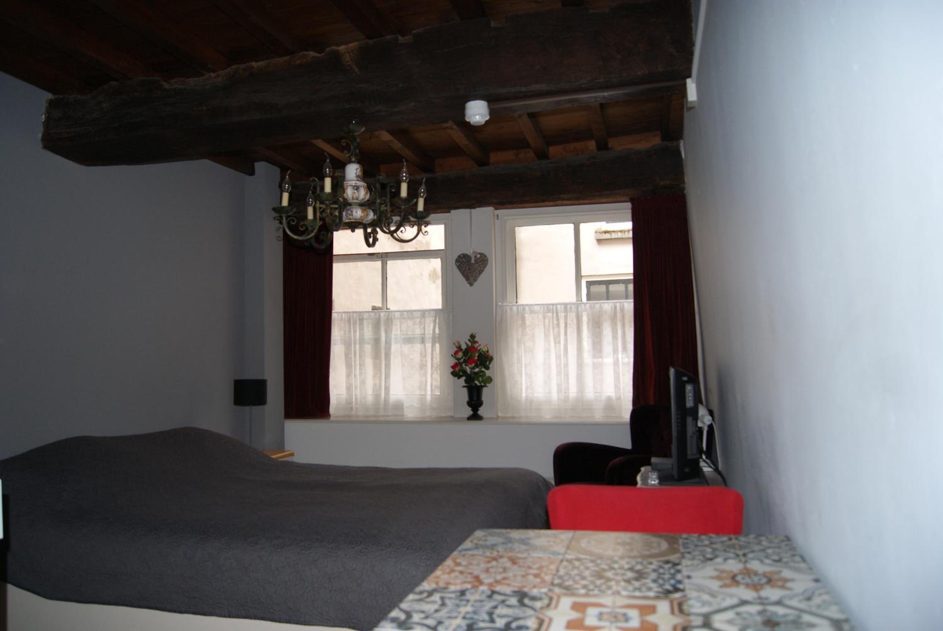 Double or Twin Room with Private Bathroom photo 1
