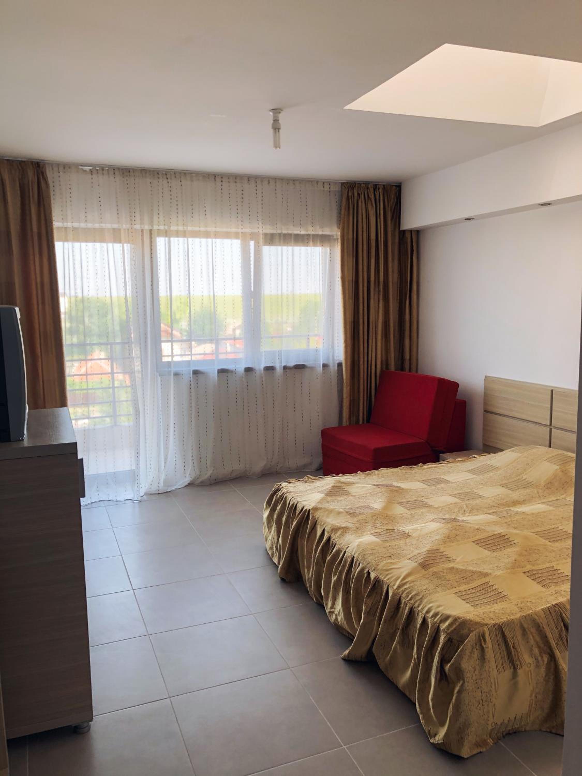 Double Room - Photo 4