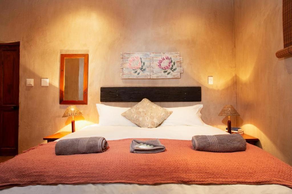 Deluxe Double Room - Photo 8