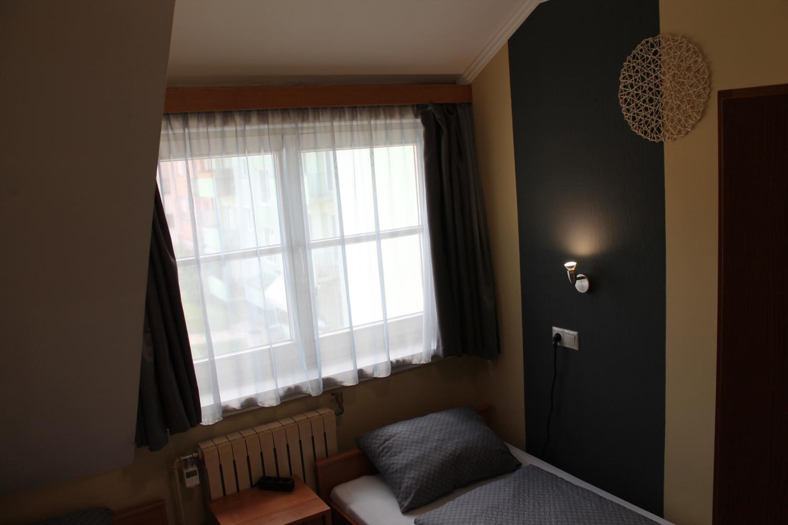 Three-Bedroom Apartment - Photo 68