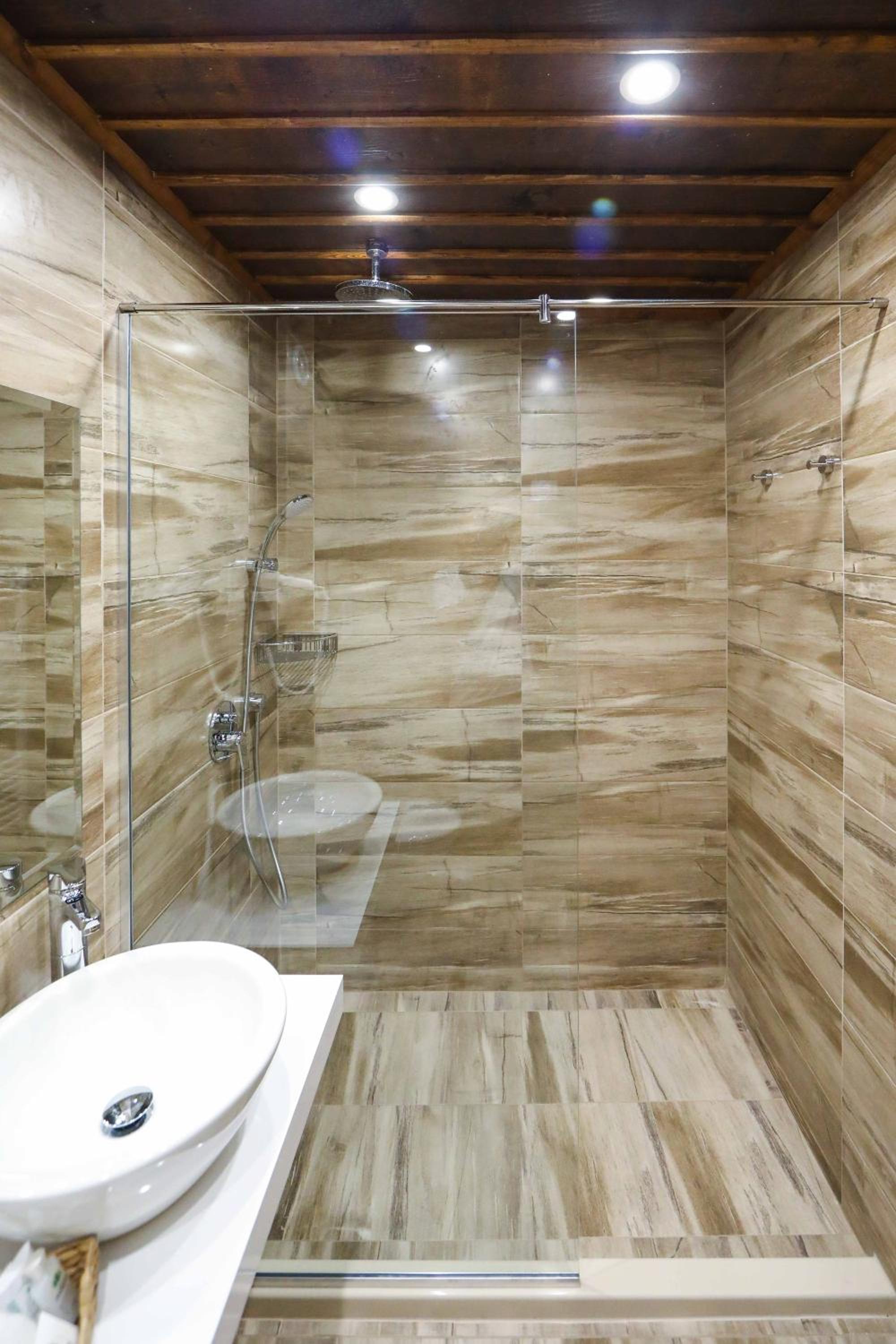 Triple Room - Photo 14