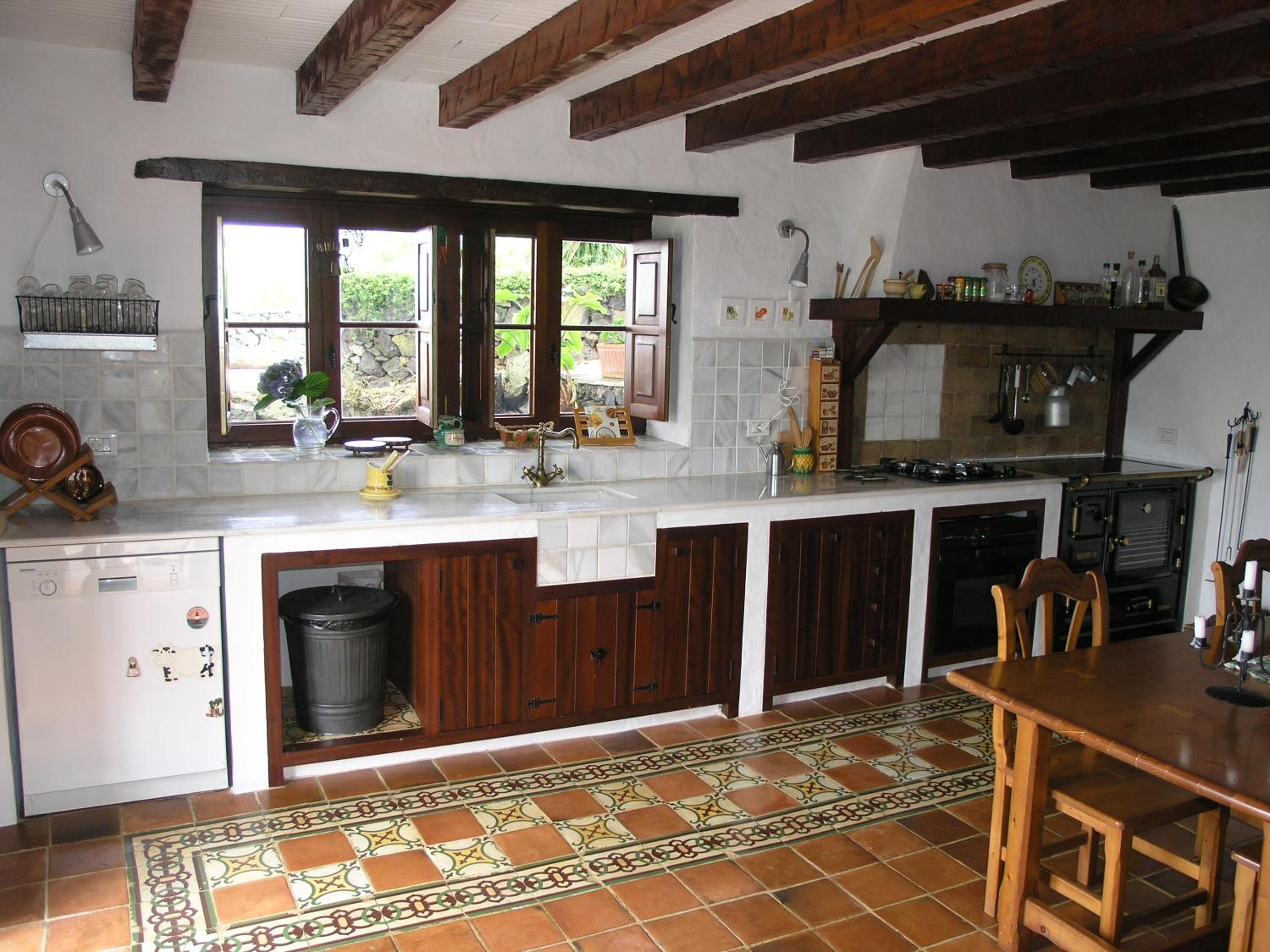 Two-Bedroom House photo 3
