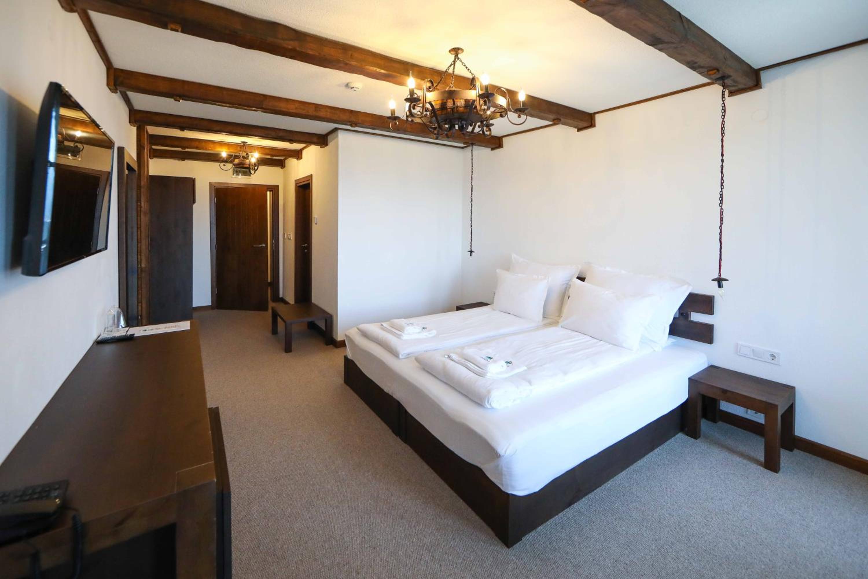 Comfort Double Room - Large - Photo 3
