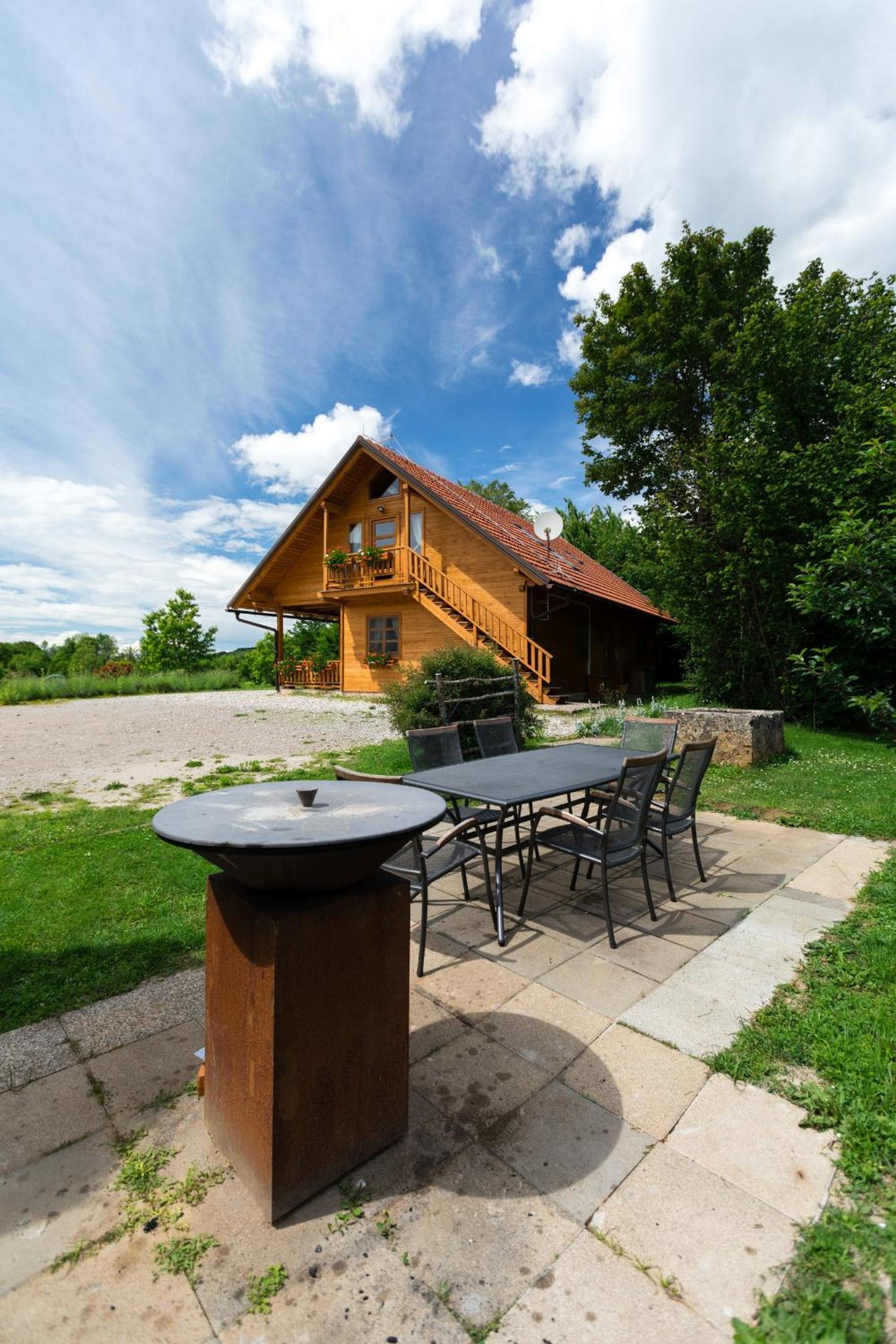 Apartment with Mountain View - Photo 16