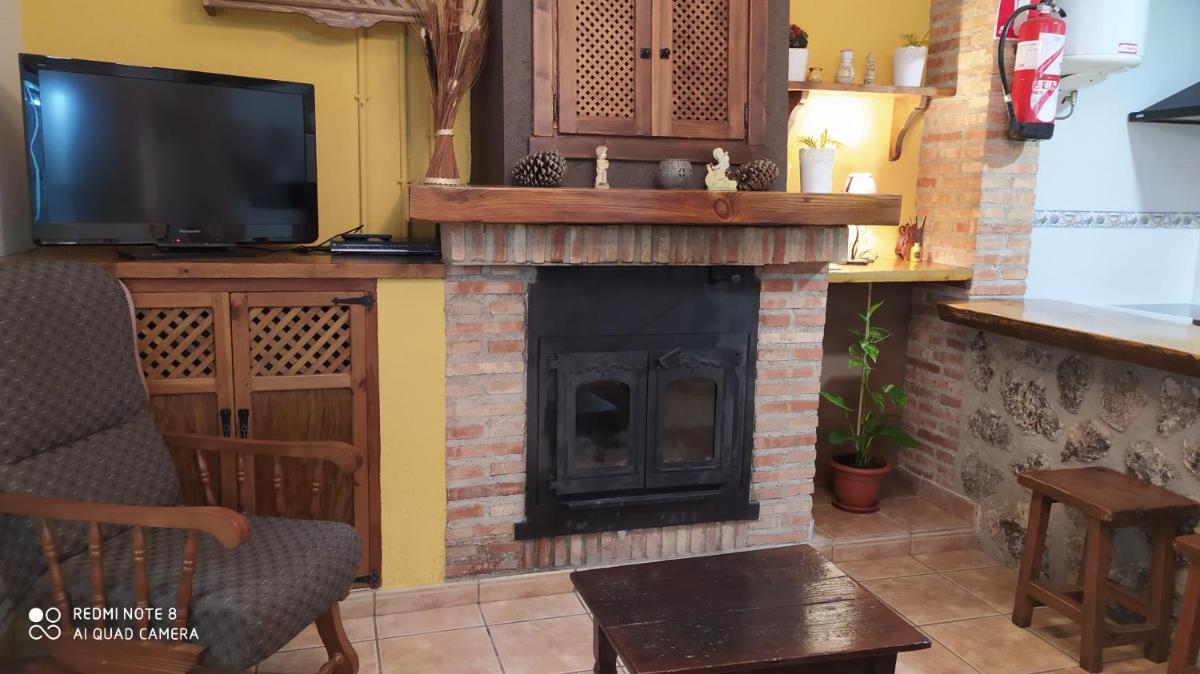 One-Bedroom House photo 1