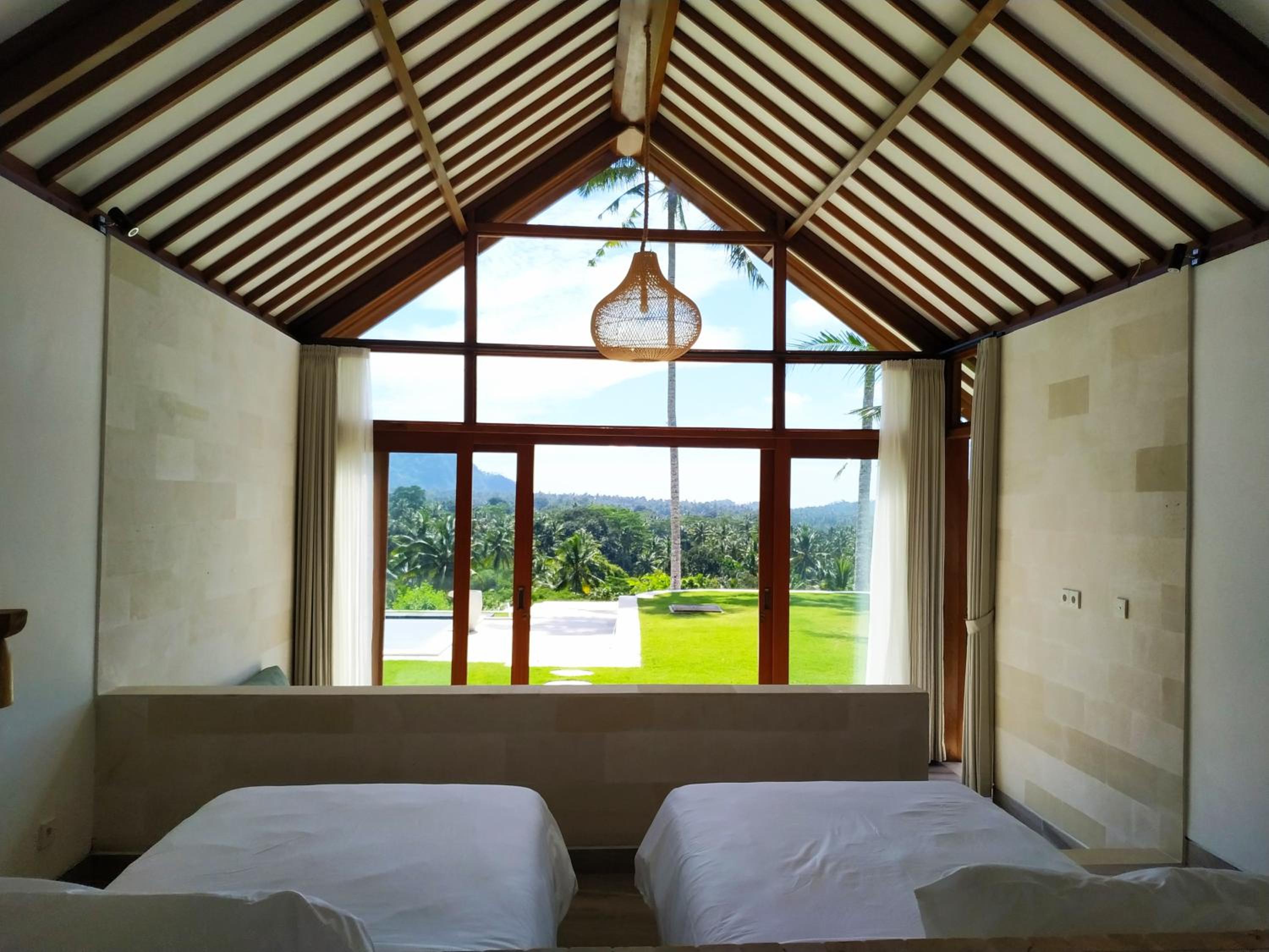 Deluxe Double or Twin Room with Mountain View - Photo 6