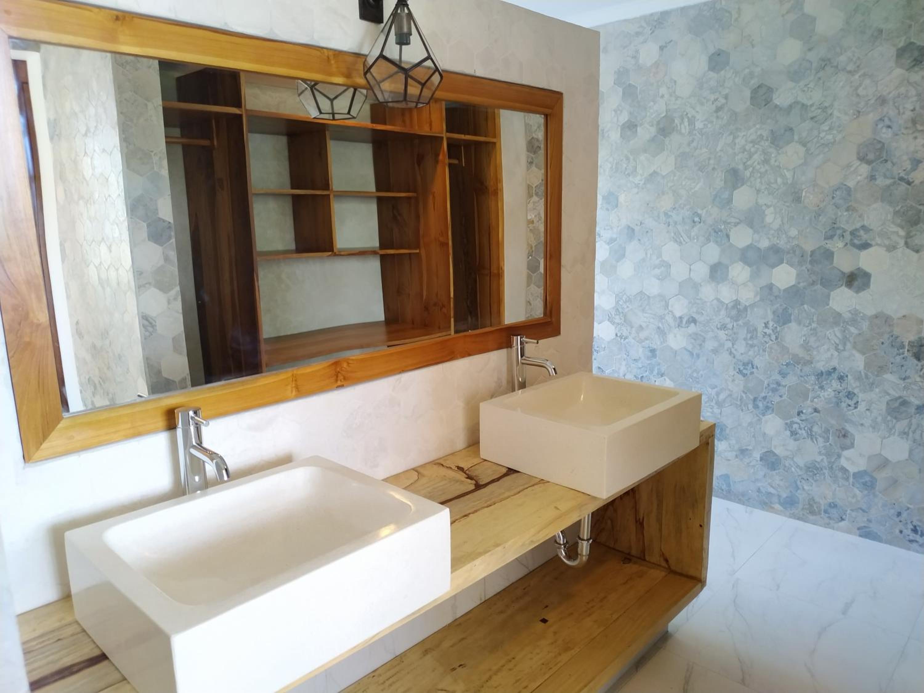 Deluxe Double or Twin Room with Mountain View - Photo 10