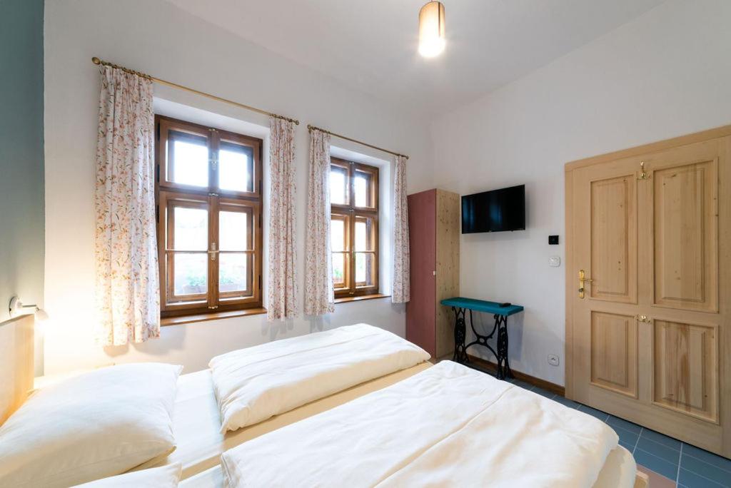 Double Room with Private Bathroom photo 1