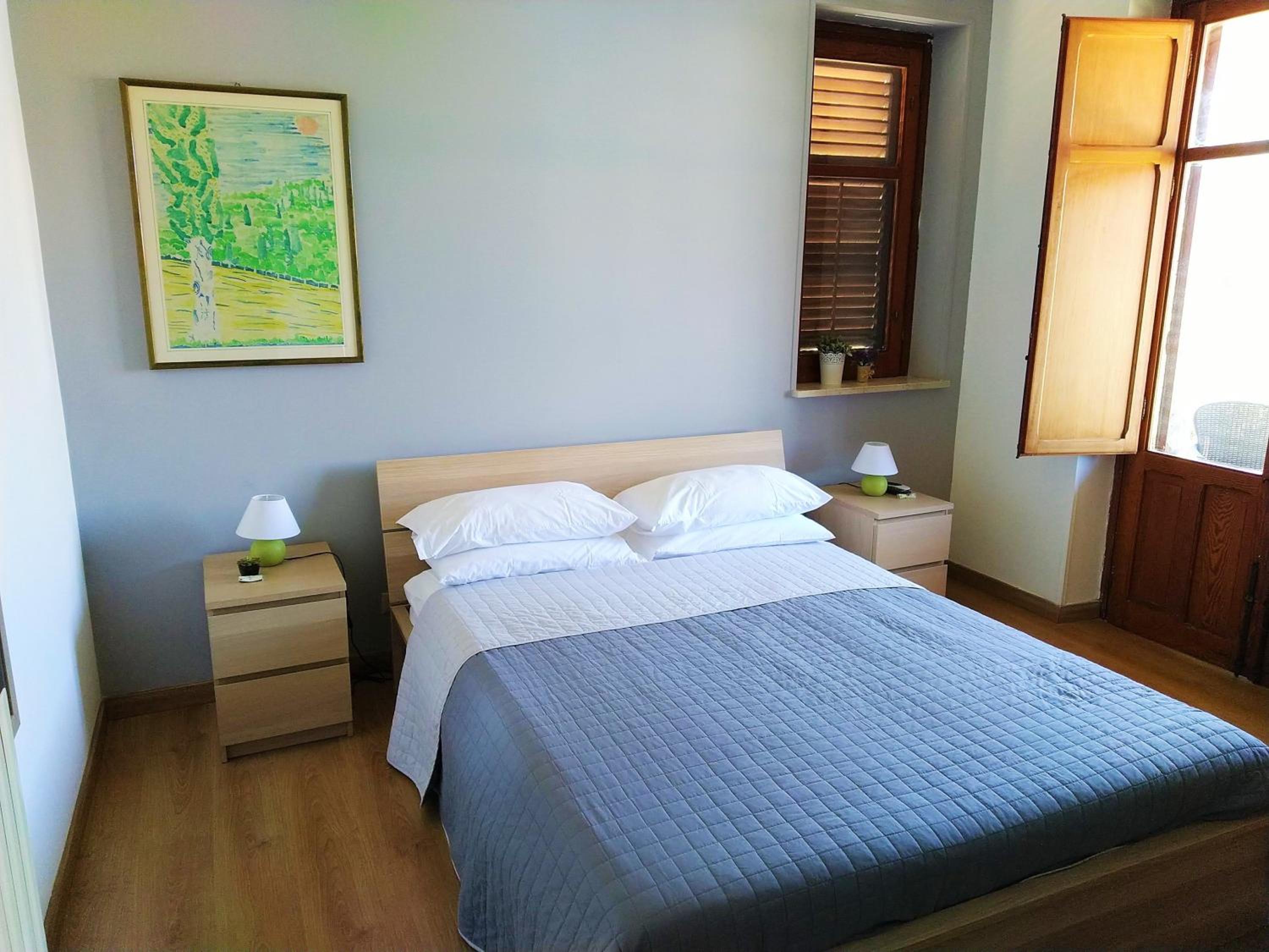 Deluxe Double Room with Balcony and Sea View photo 1