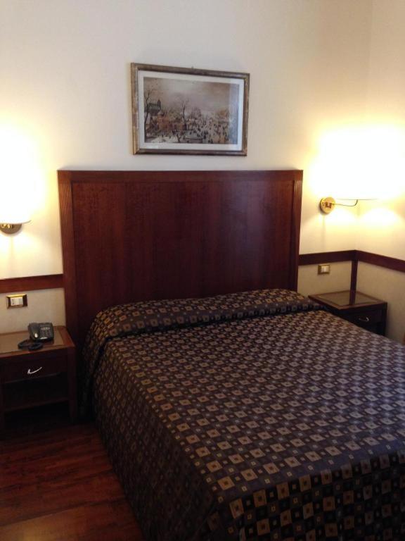Double or Twin Room with Garden View photo 1