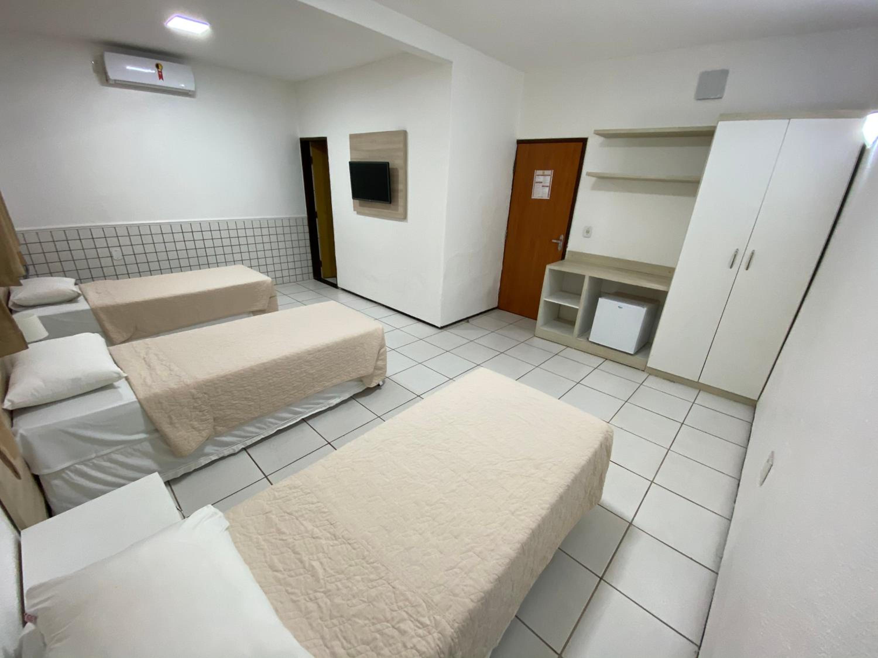 Executive Triple Room photo 1