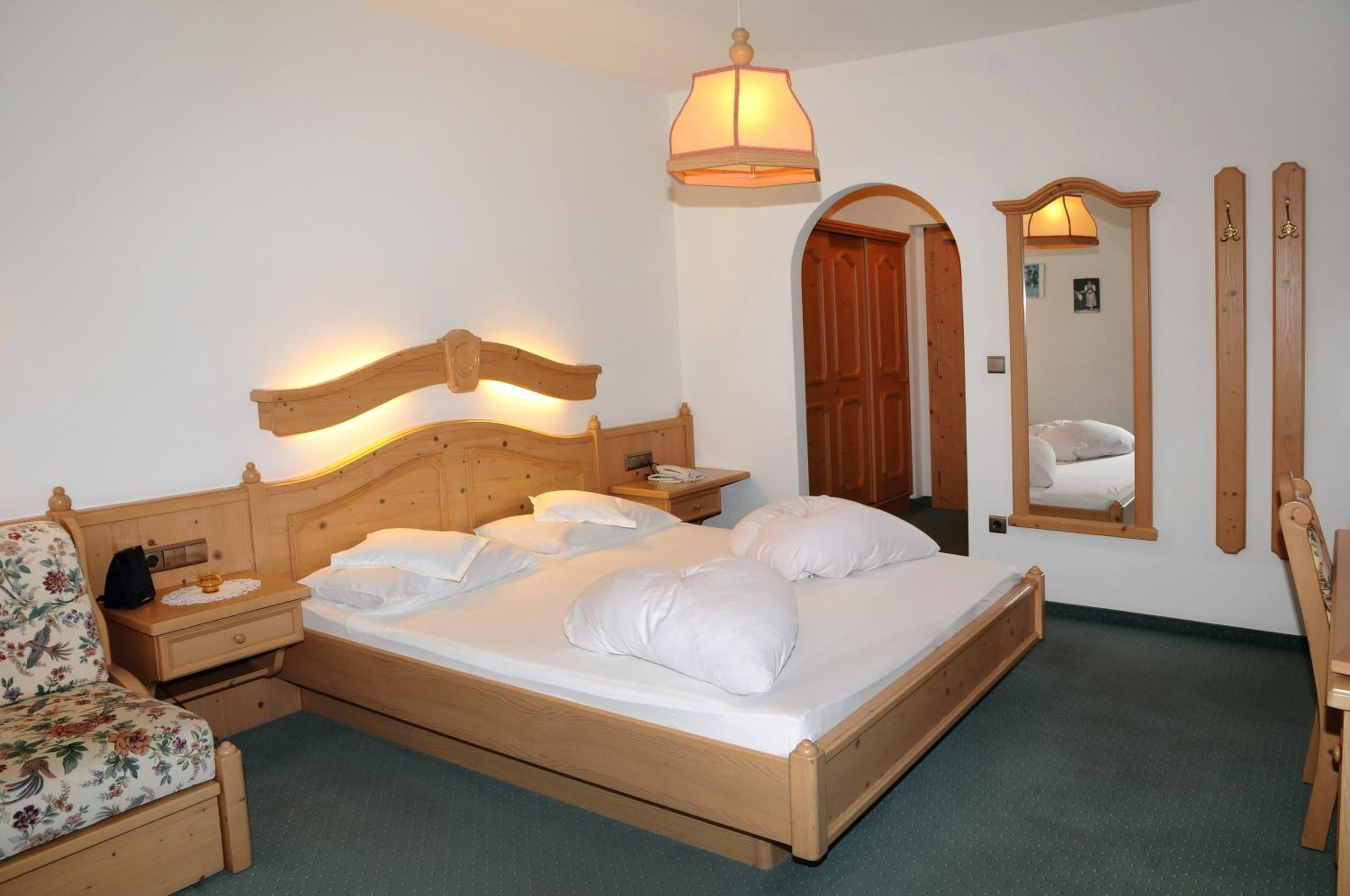 Double Room - Photo 1