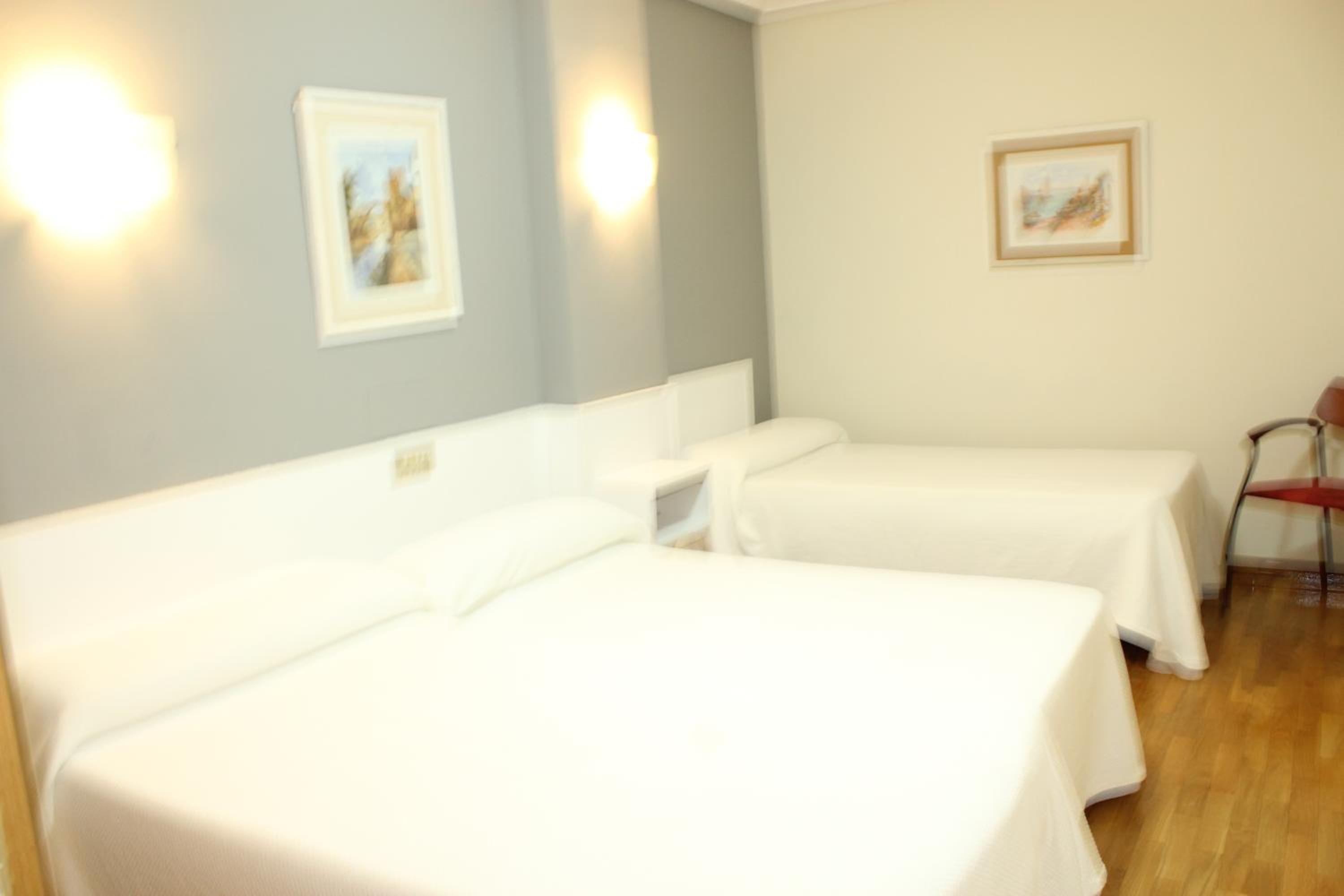Habitación Doble Familiar