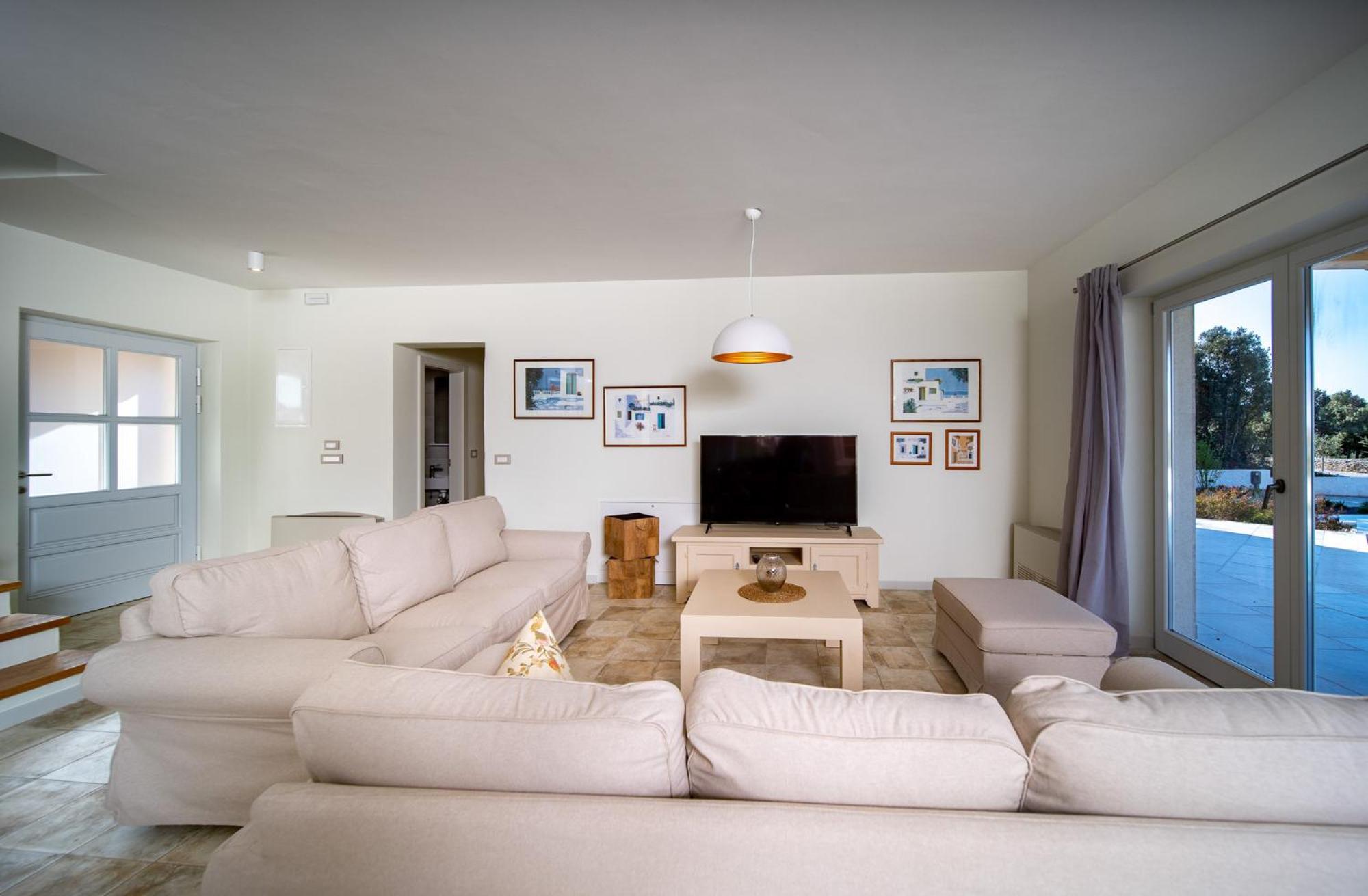 Villa with Private Pool photo 3