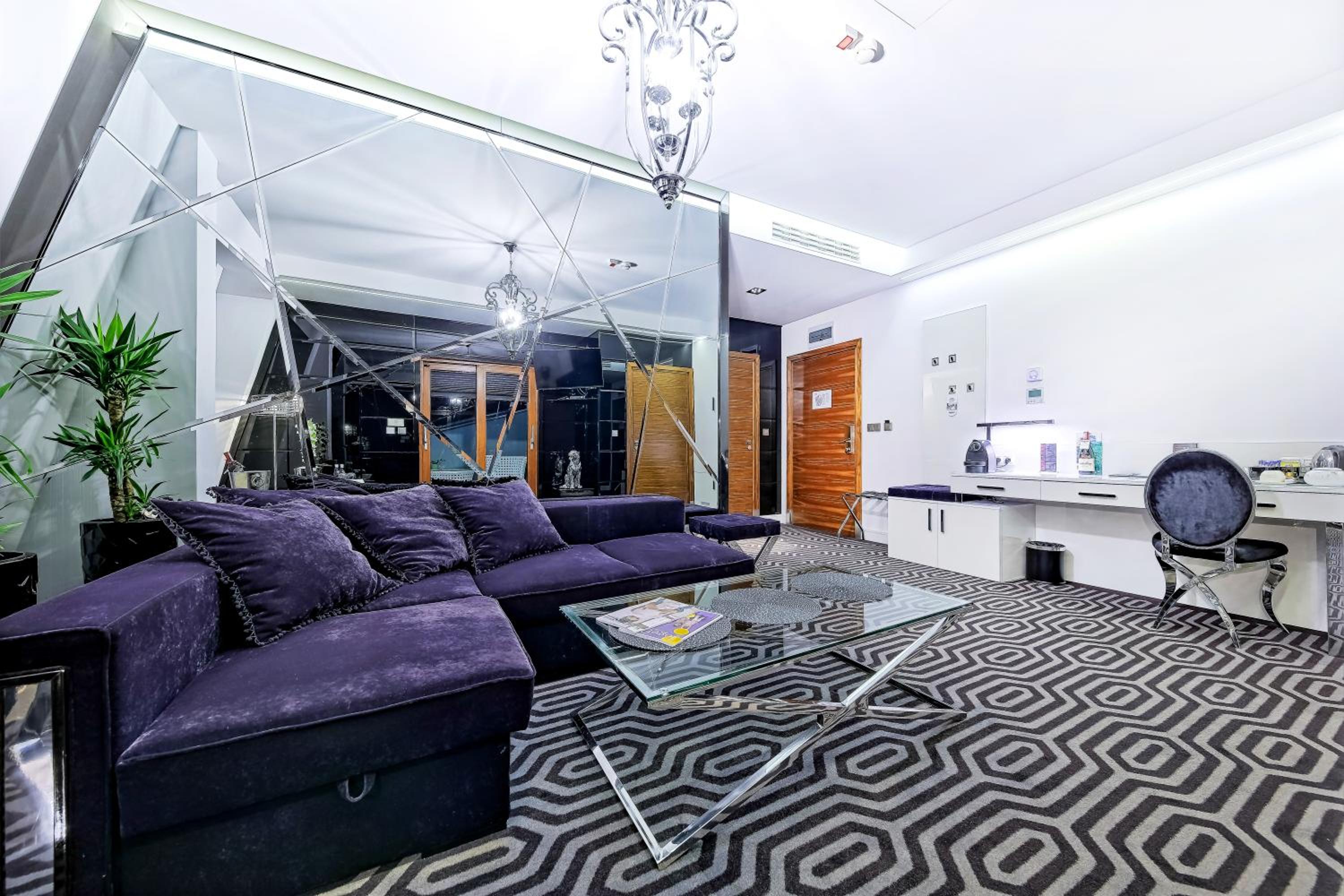 Studio Apartment with Sea View - Photo 13