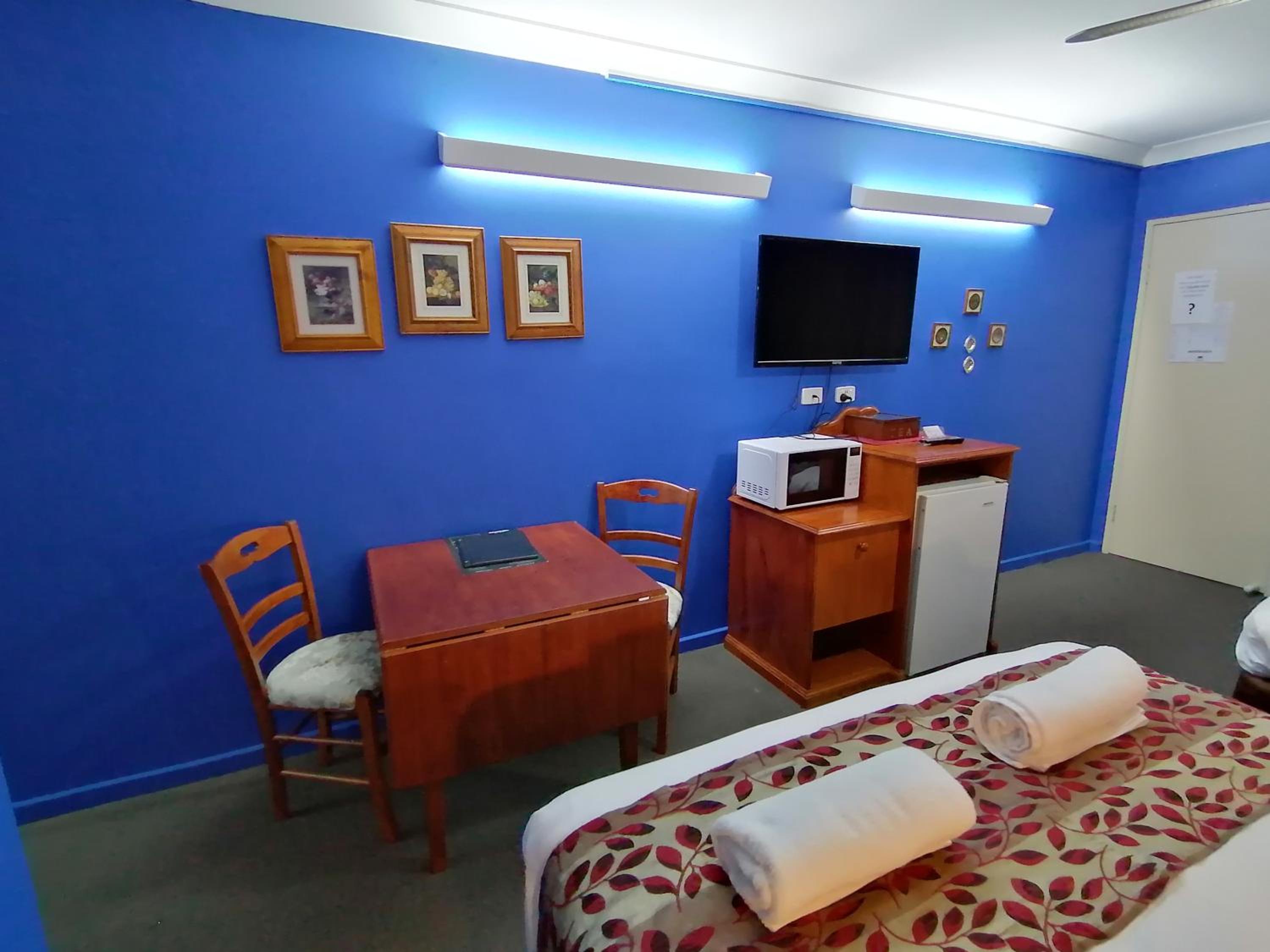 Deluxe Family Room photo 3