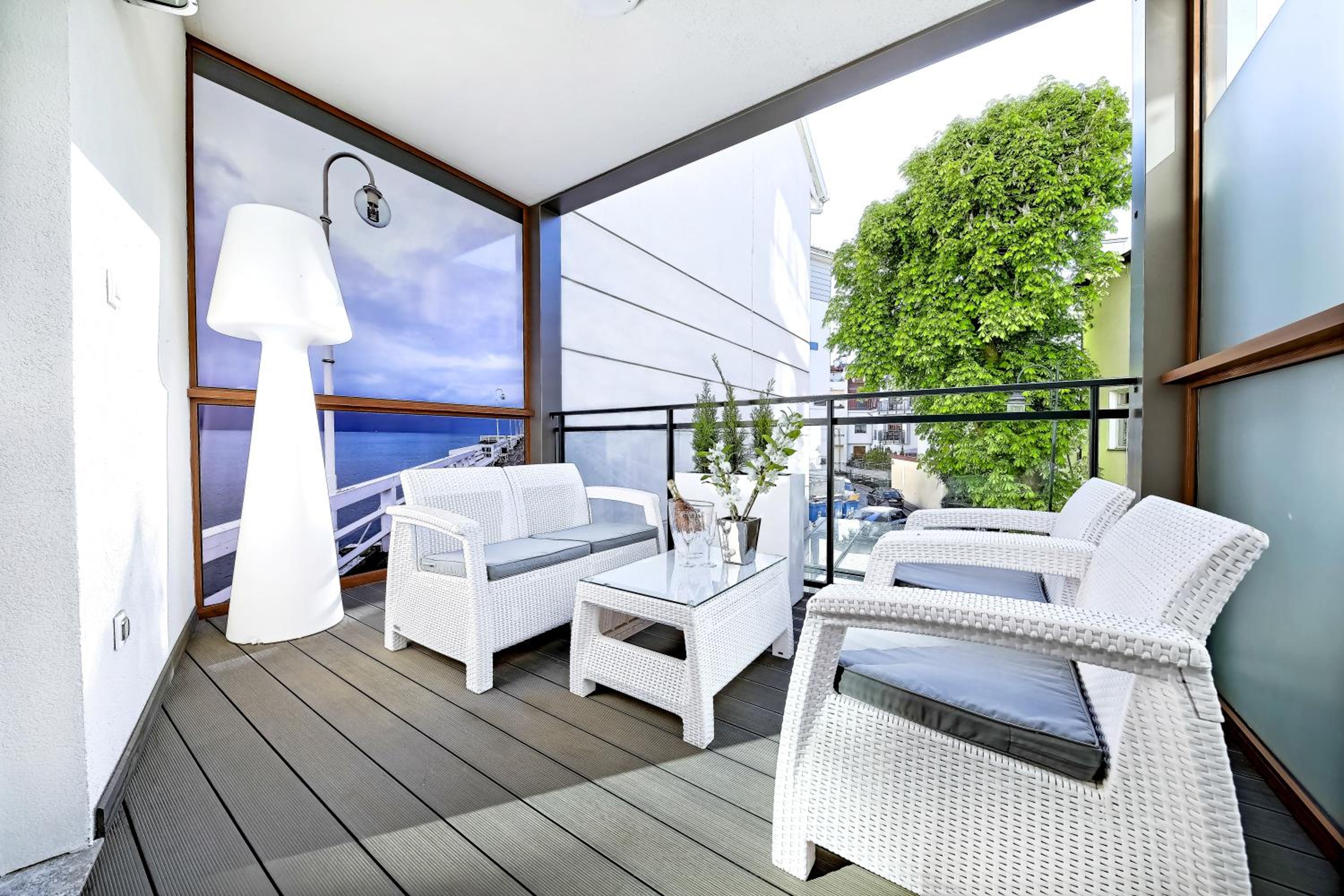 Classic Double Room with Terrace and Courtyard View - Photo 7