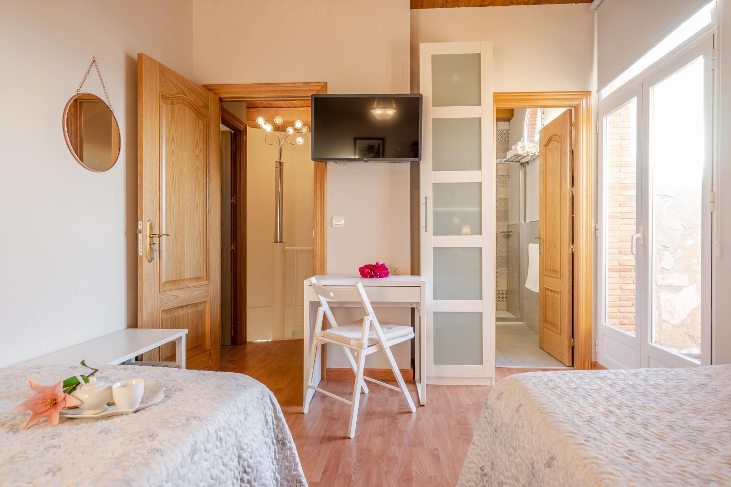 Apartment - Split Level - Photo 10