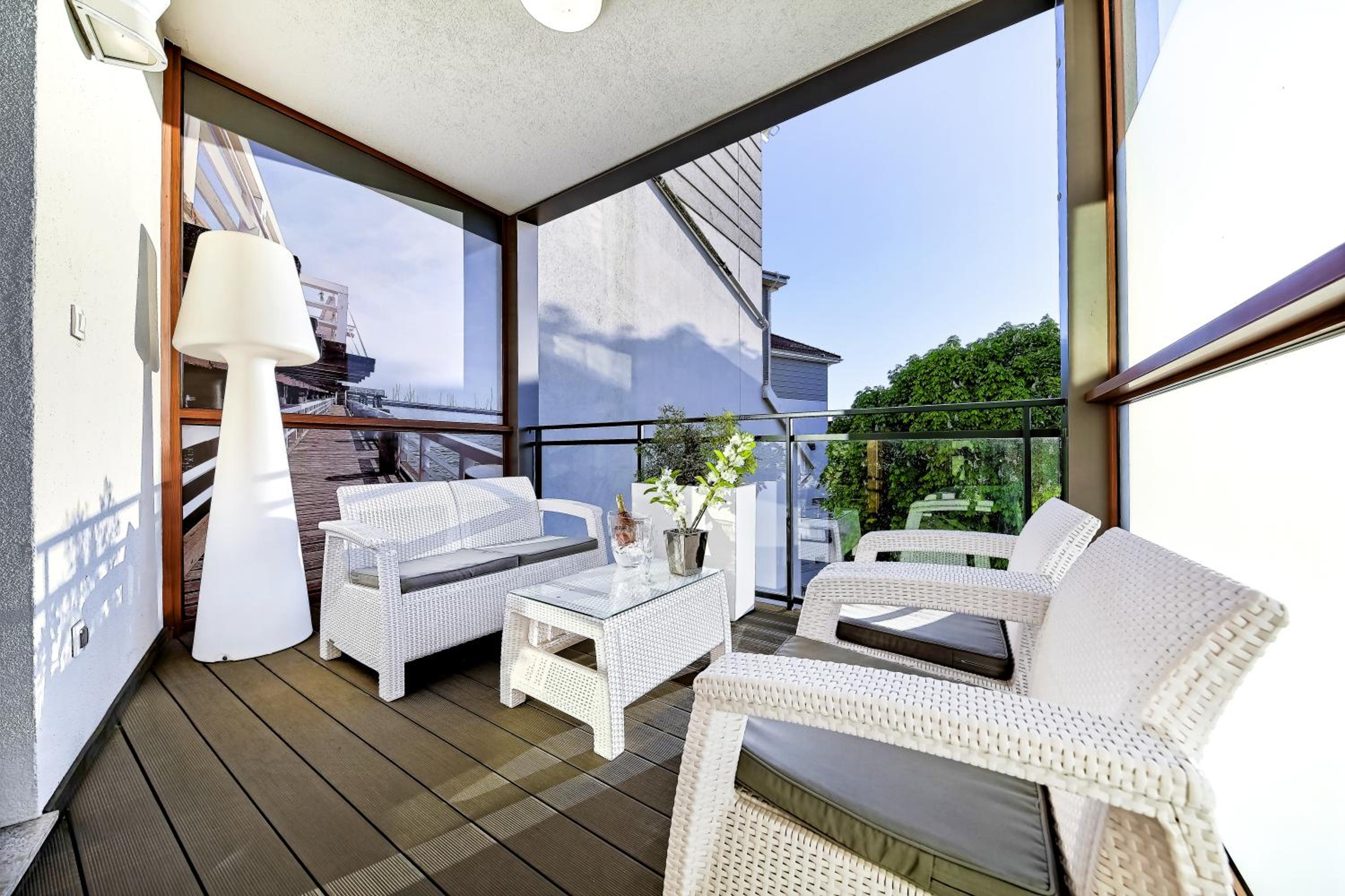 Classic Double Room with Terrace and Courtyard View - Photo 2