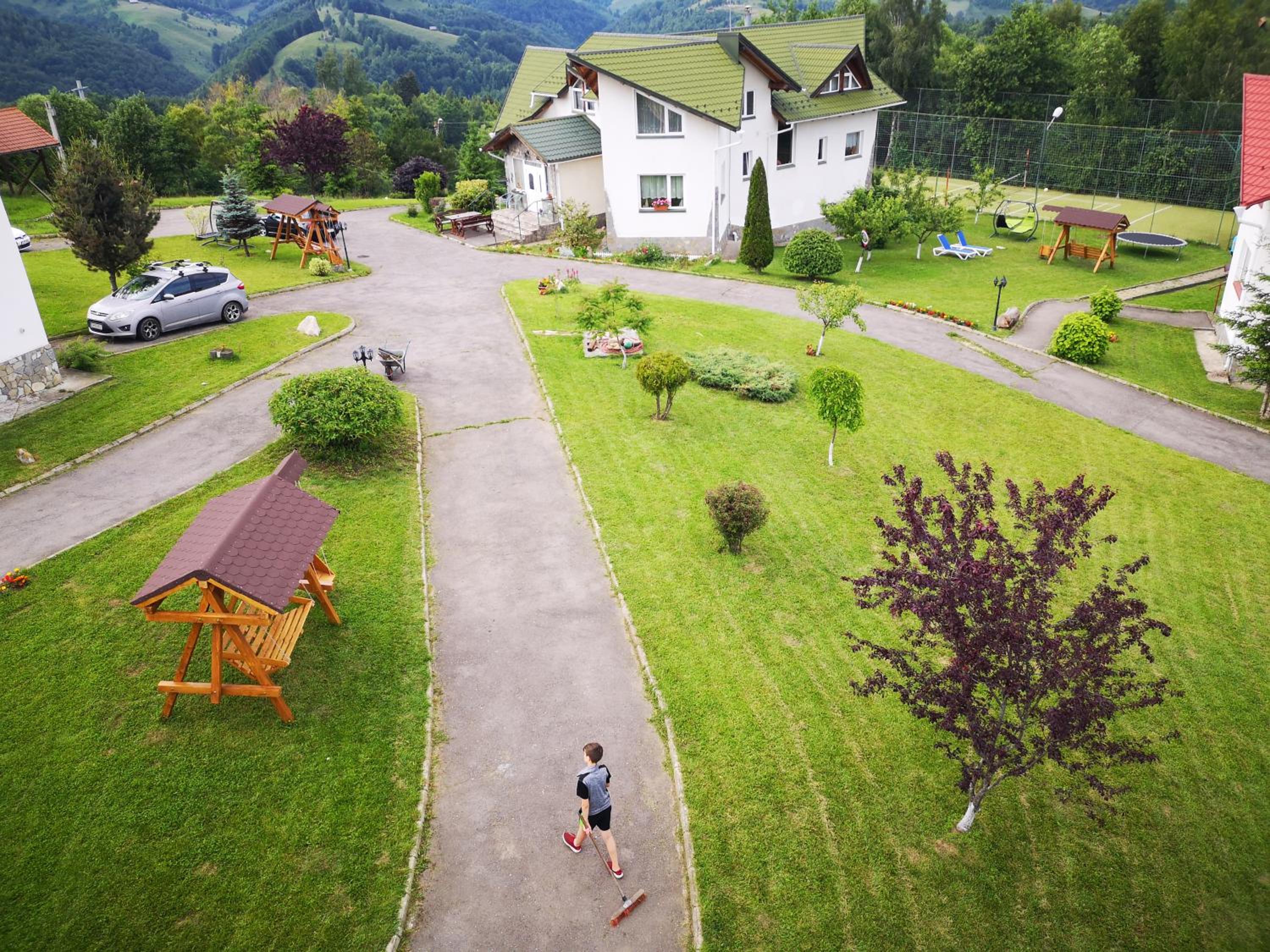 Villa photo 2