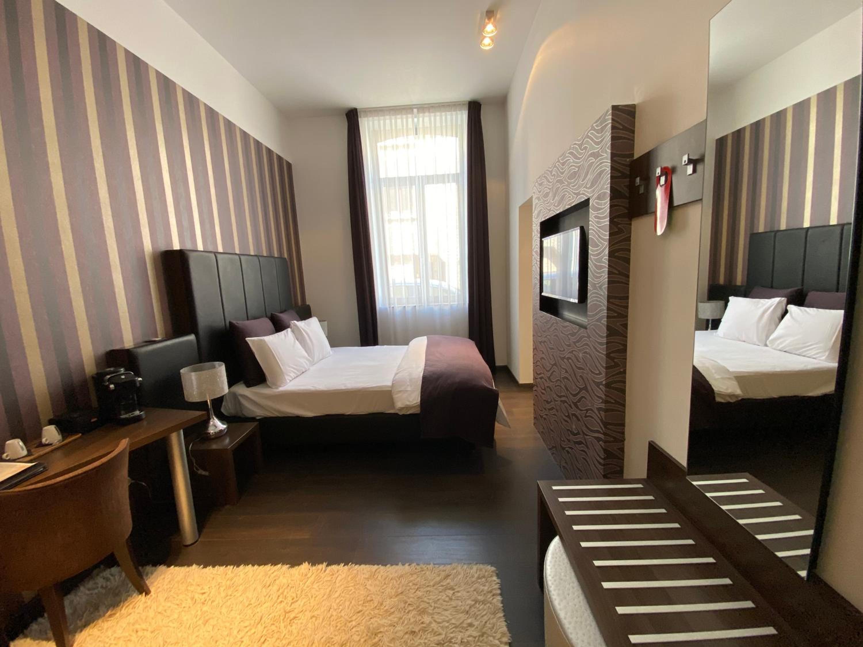 Comfort Room photo 1