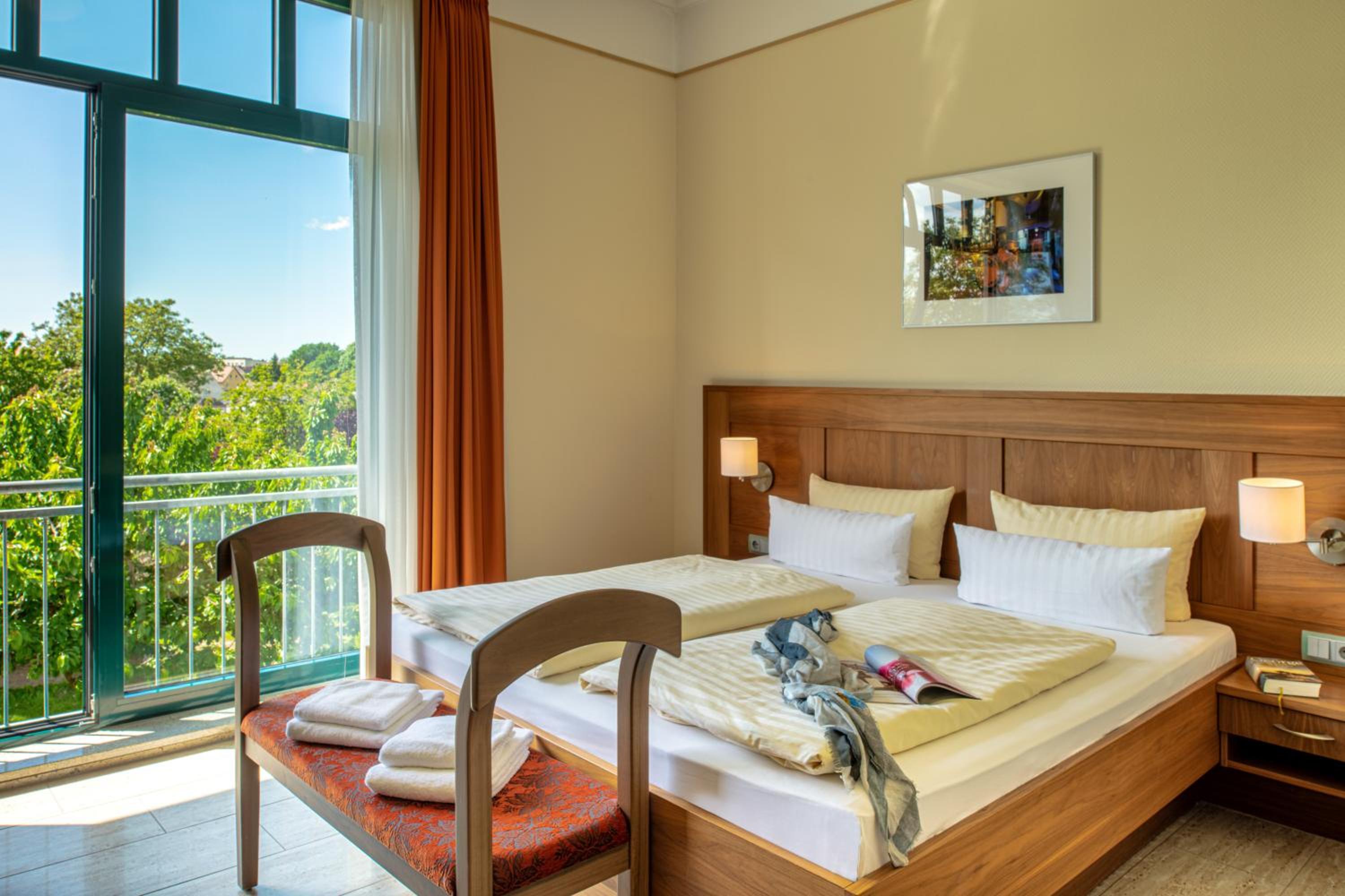 Standard Double or Twin Room with Garden View photo 3