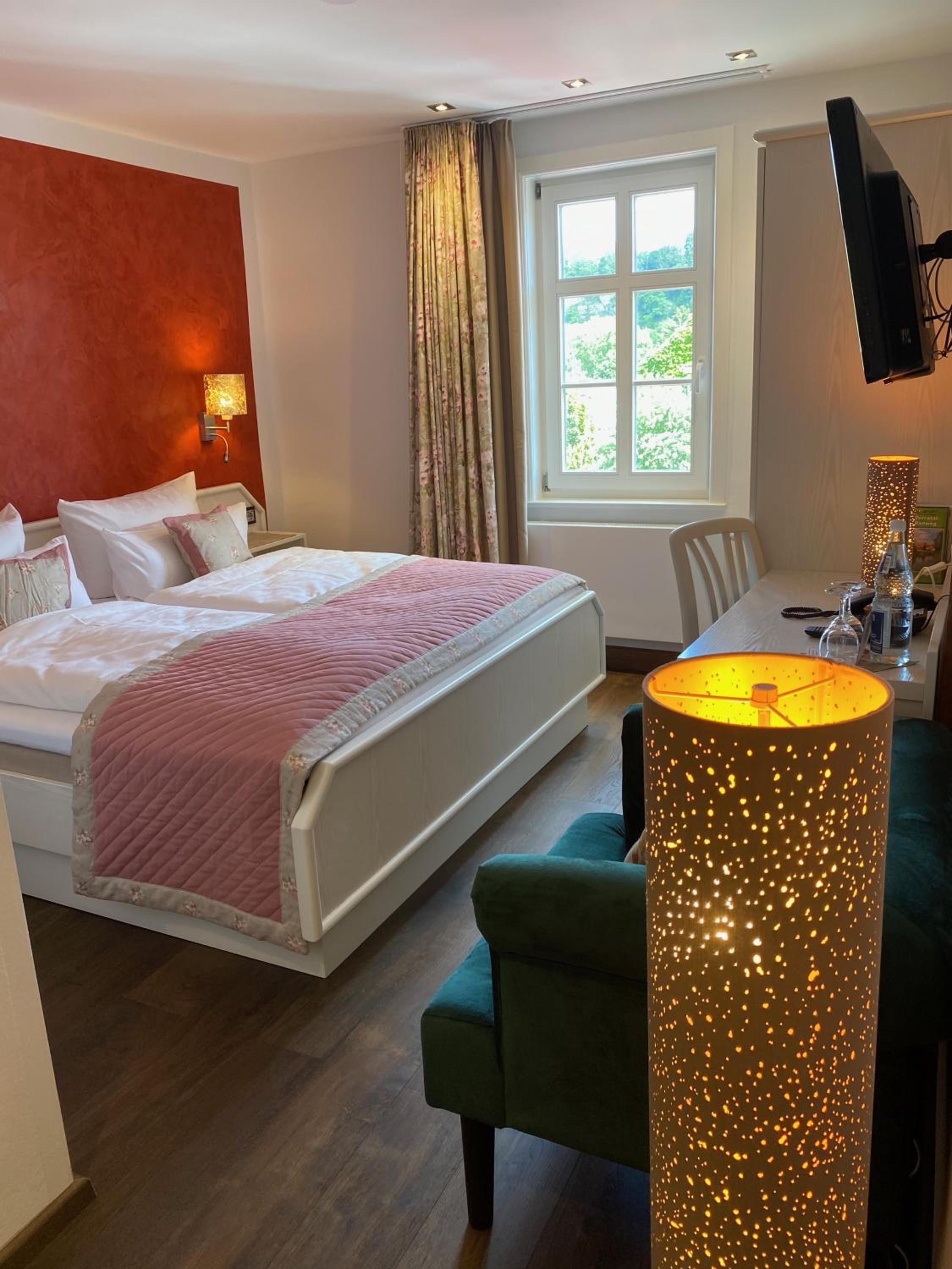 Superior Double Room - Photo 8