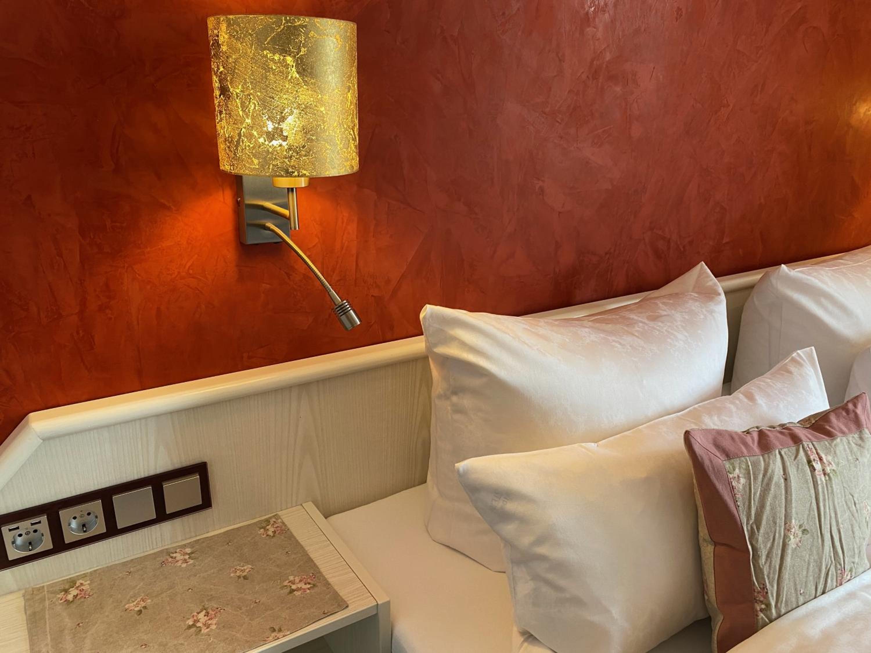 Superior Double Room - Photo 3