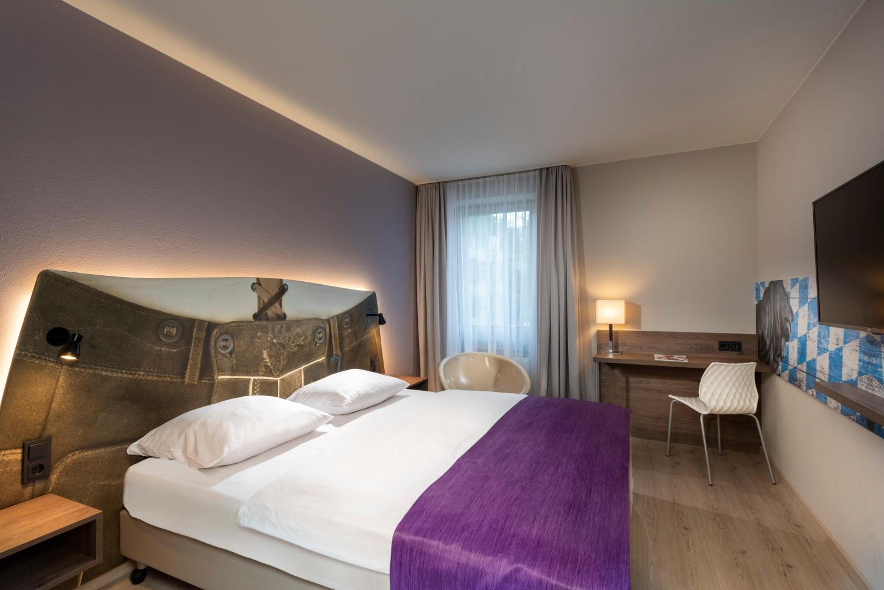 Standard Double Room - Photo 3
