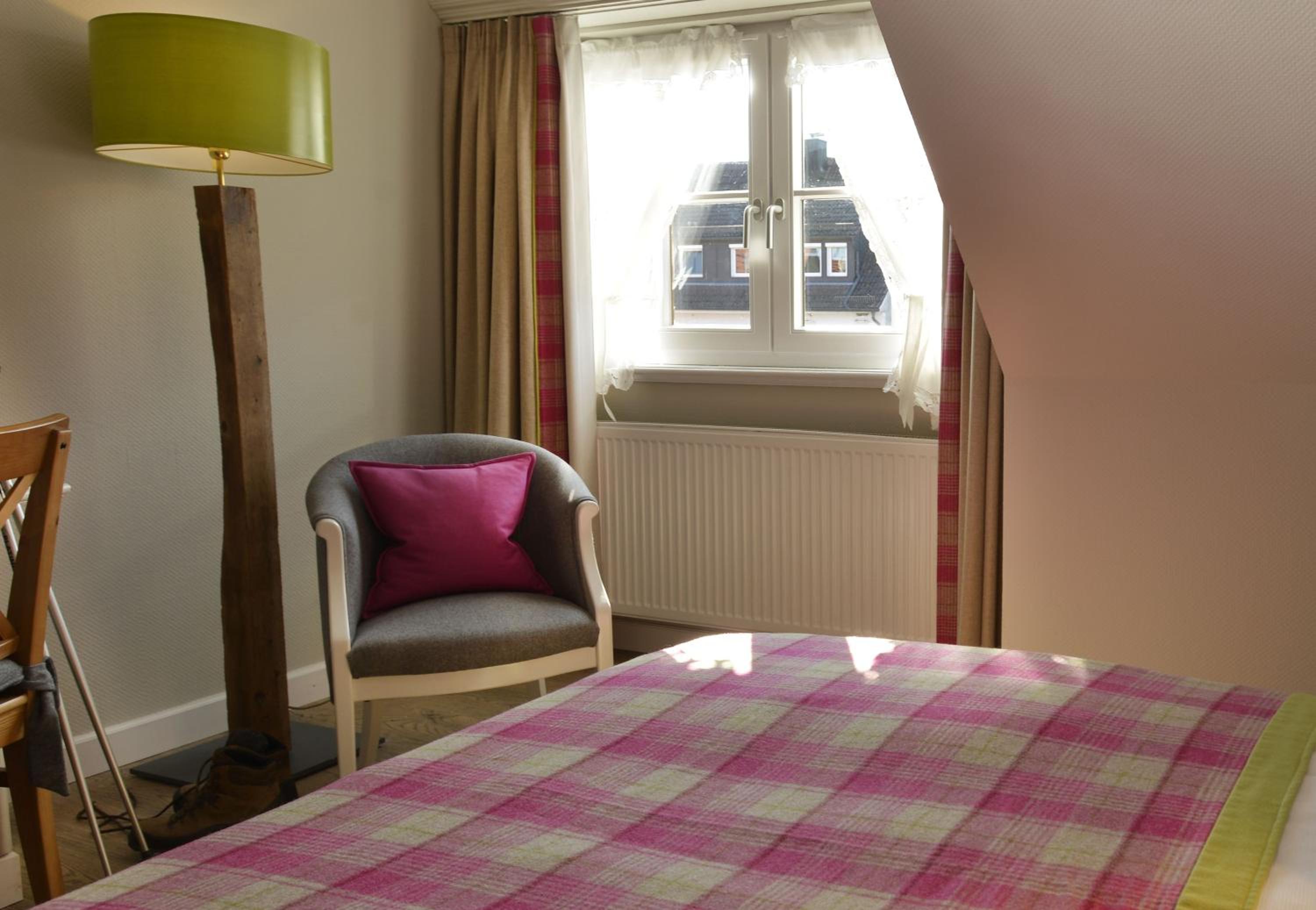 Double Room with French Bed photo 2
