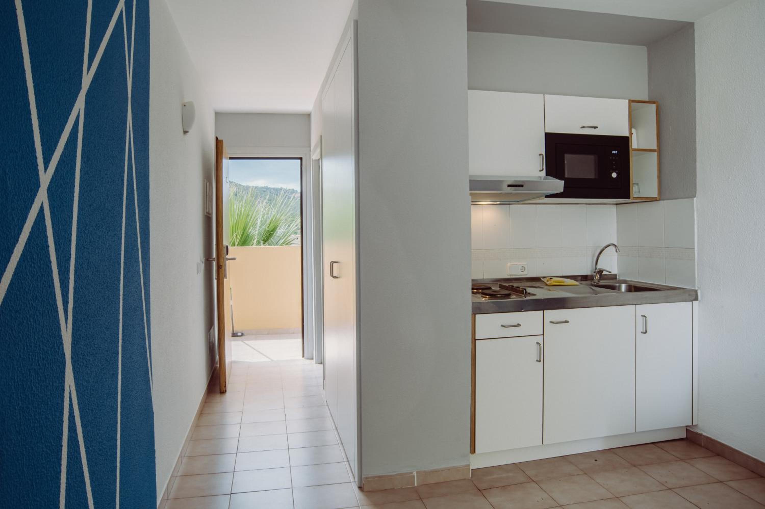 Apartment photo 3