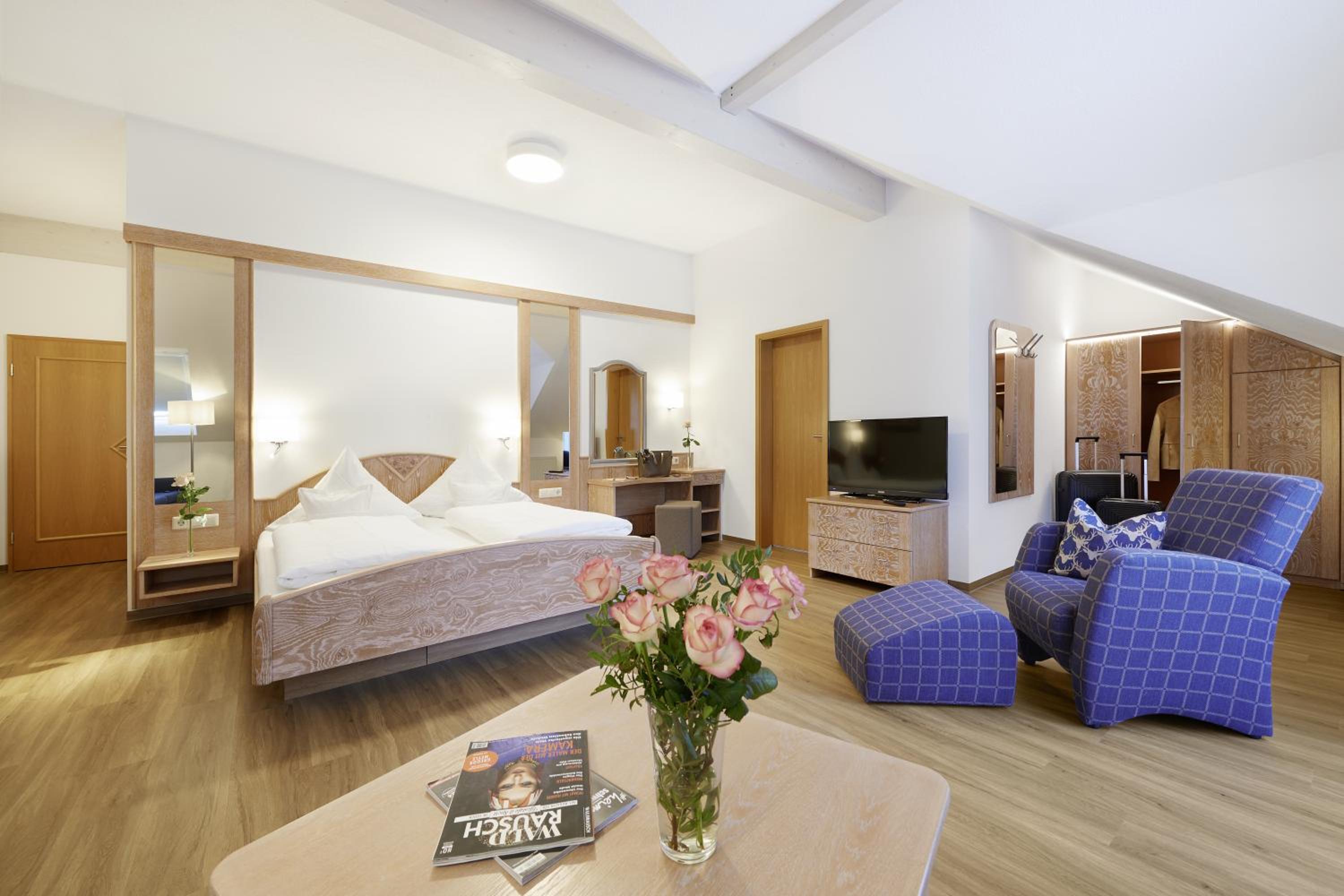 Suite with Mountain View