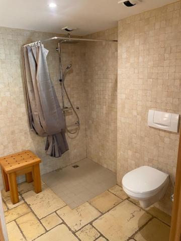 Double Room - Disability Access photo 3