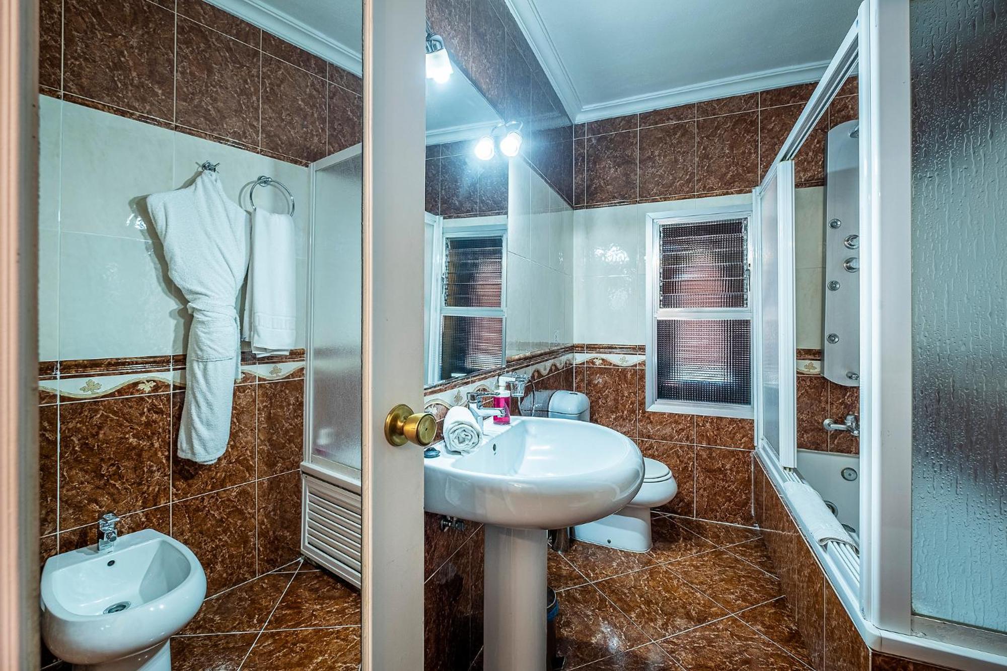 Special Double Room - Photo 19
