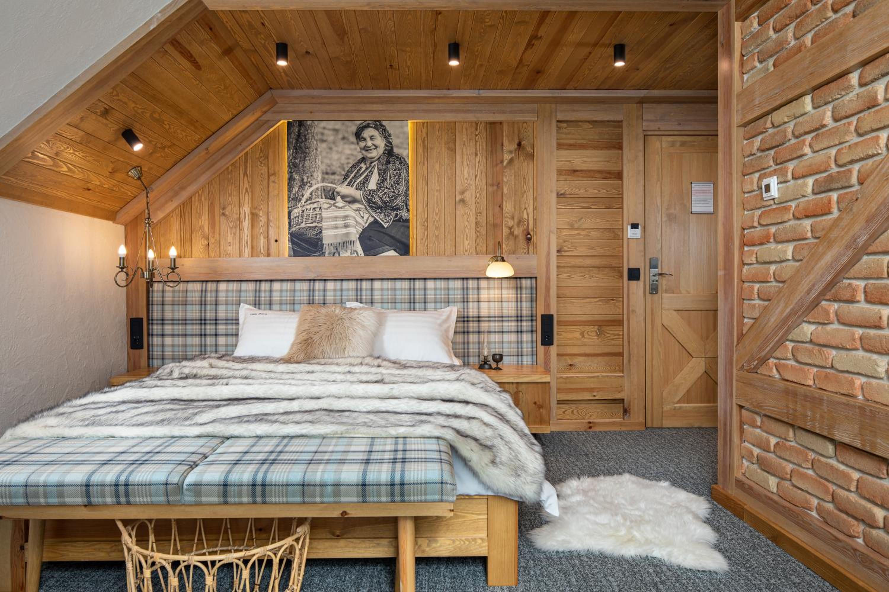 Deluxe Double Room with Castle View