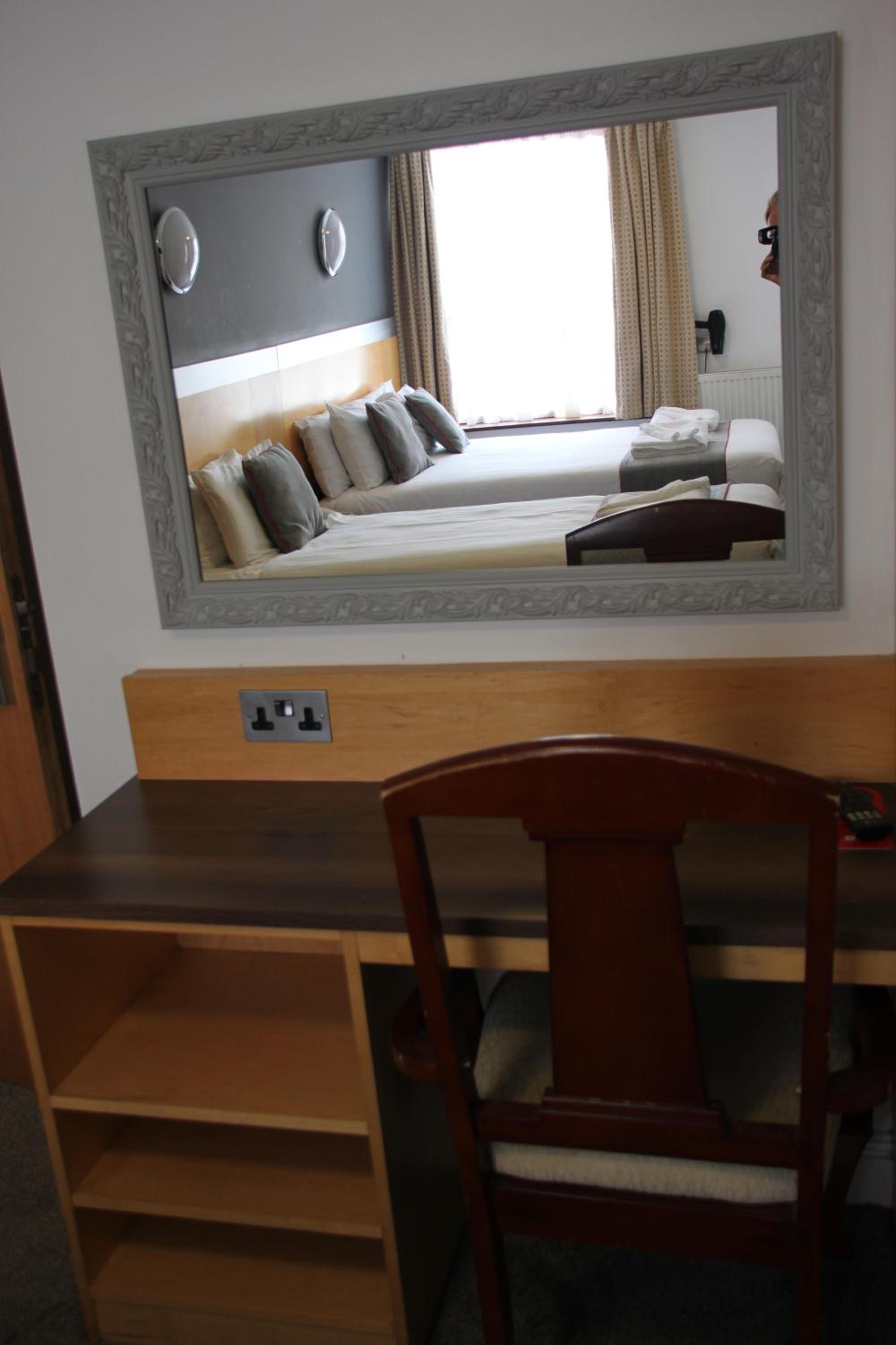 Deluxe Quadruple Room photo 3
