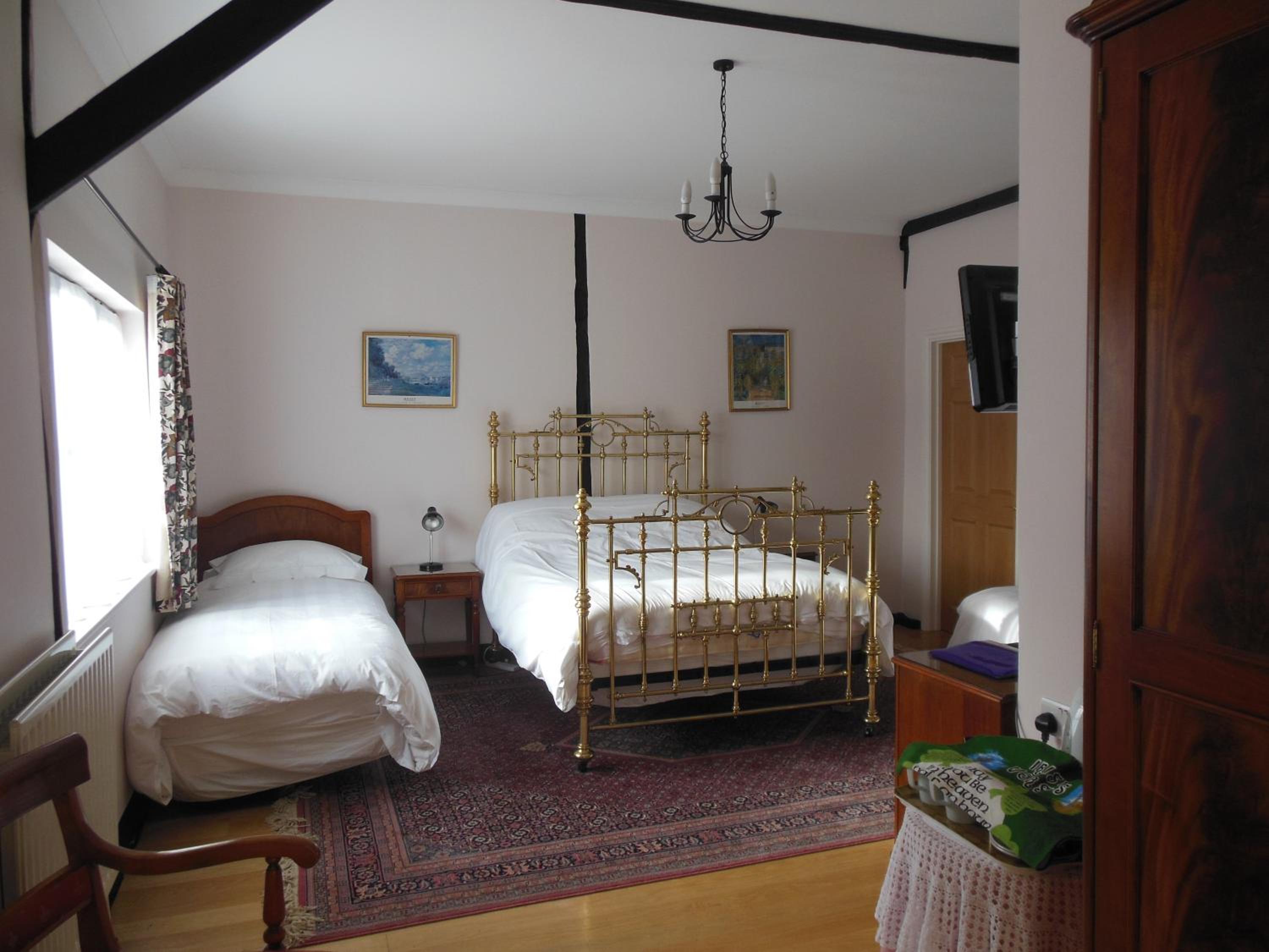 Family Room (2 Adults + 2 Children) photo 3