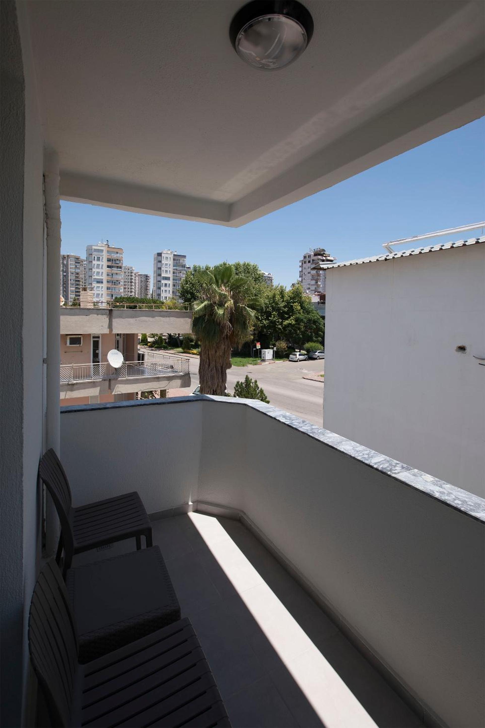 Double Room with Balcony (3 Adults)