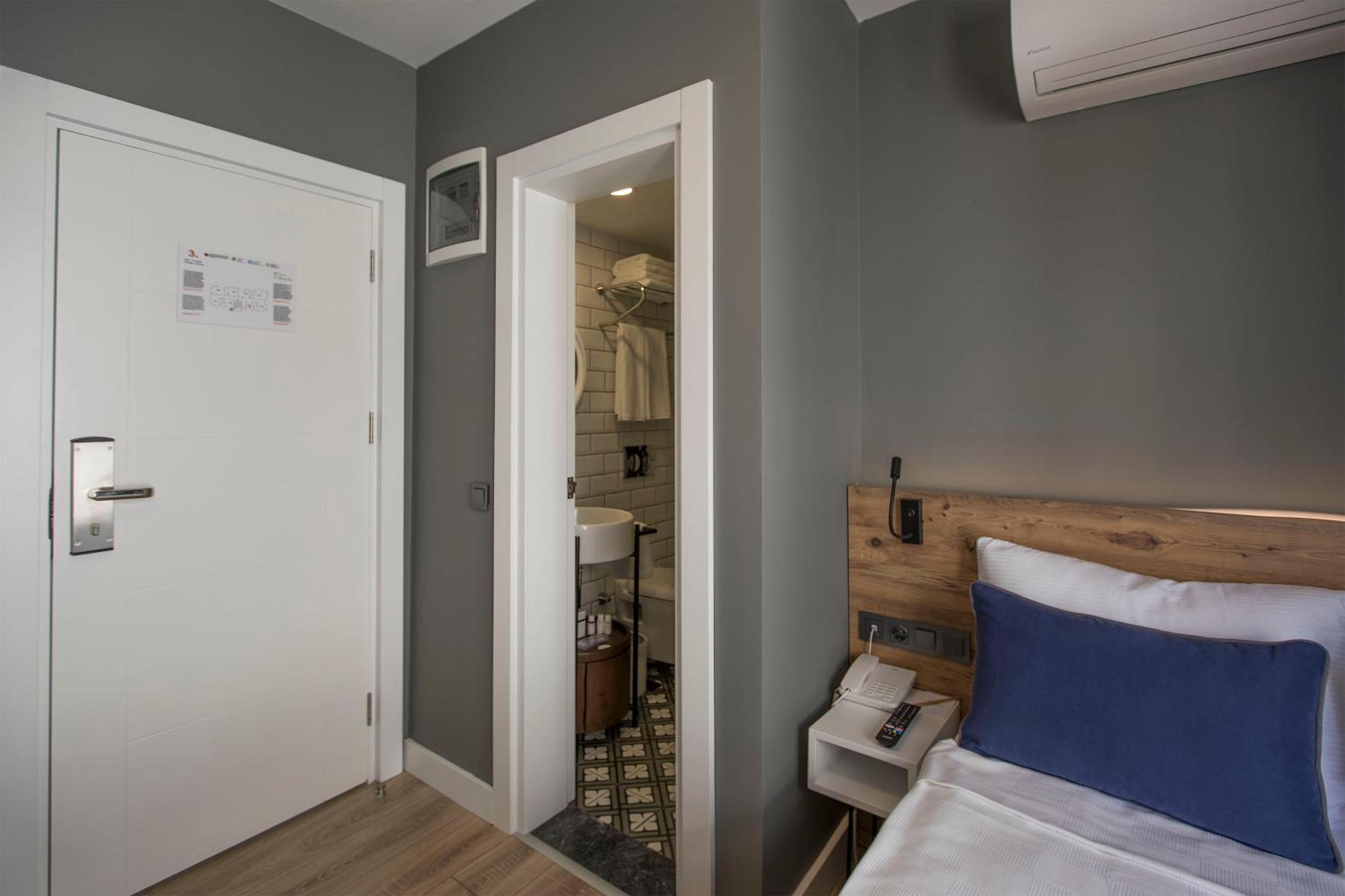 Standard Double or Twin Room